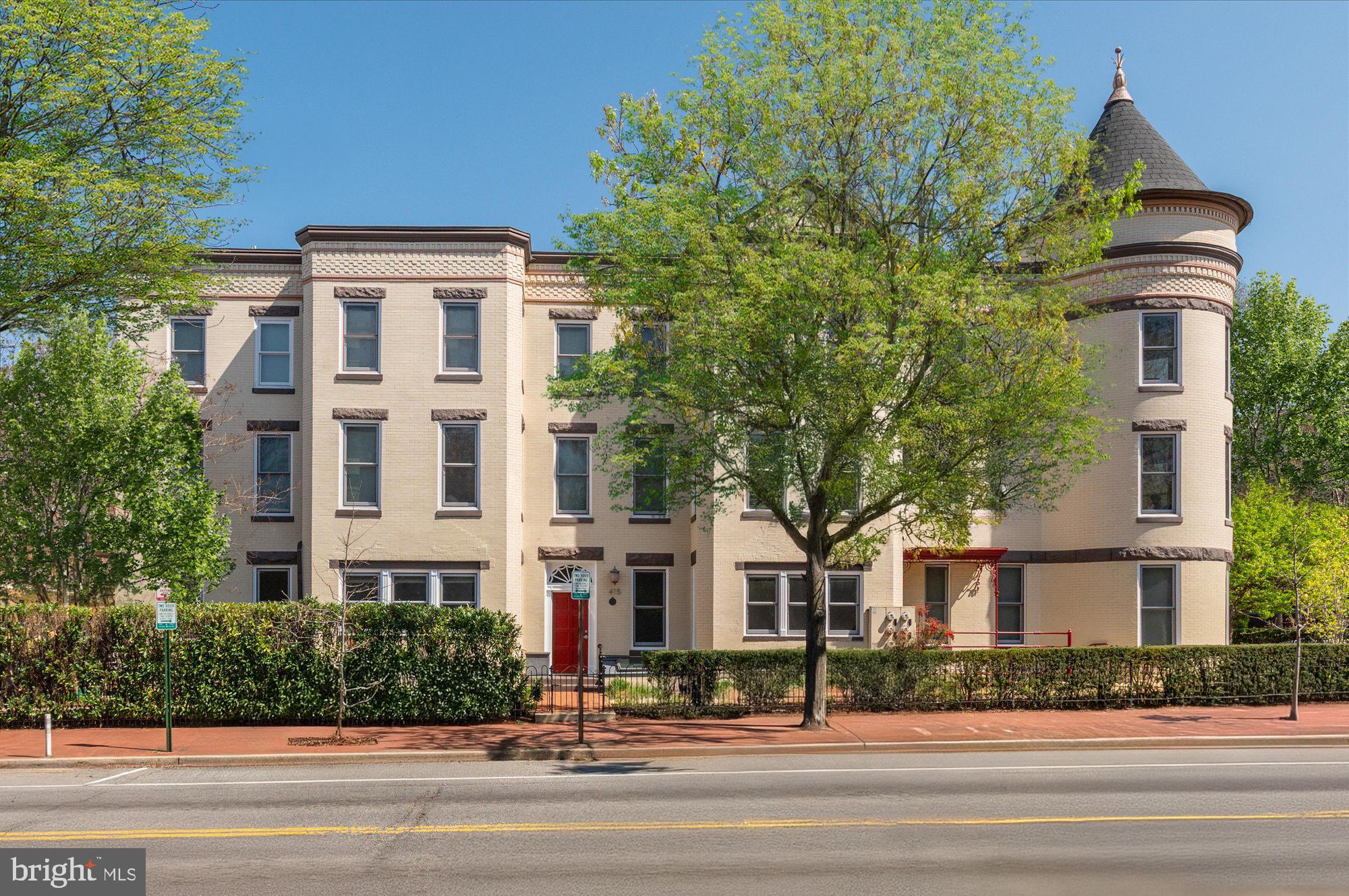 800 MARYLAND AVENUE NE