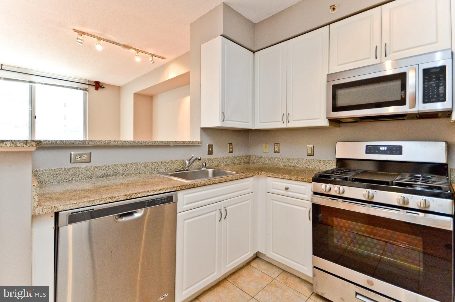 555 MASSACHUSETTS AVENUE NW 313