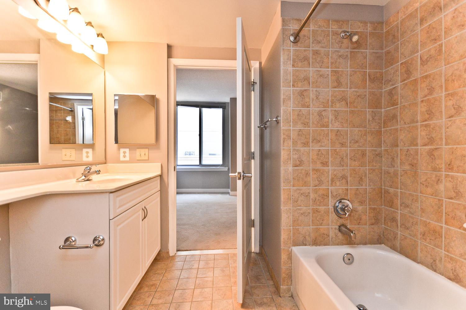 555 MASSACHUSETTS AVENUE NW 313