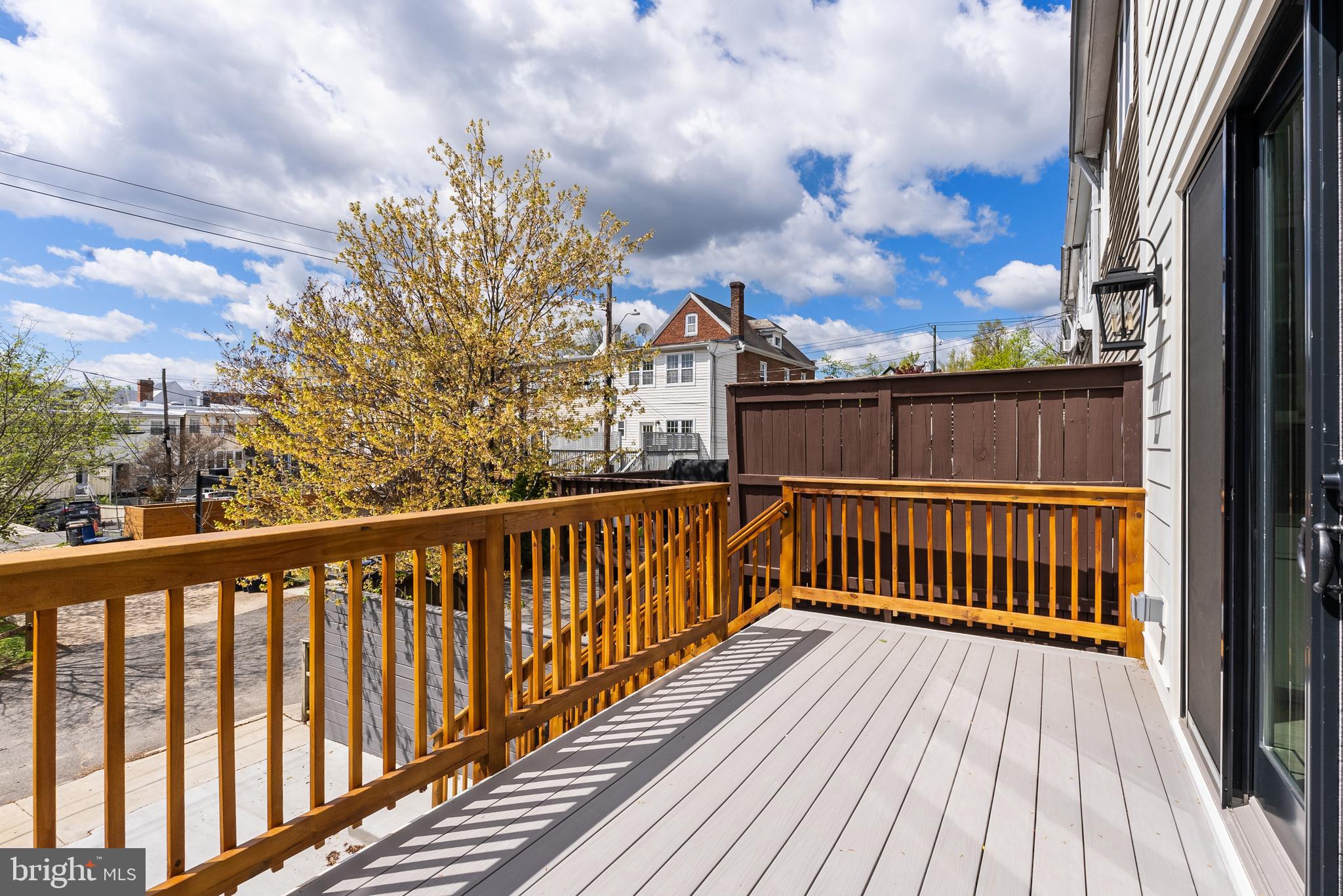 3844 BEECHER STREET NW