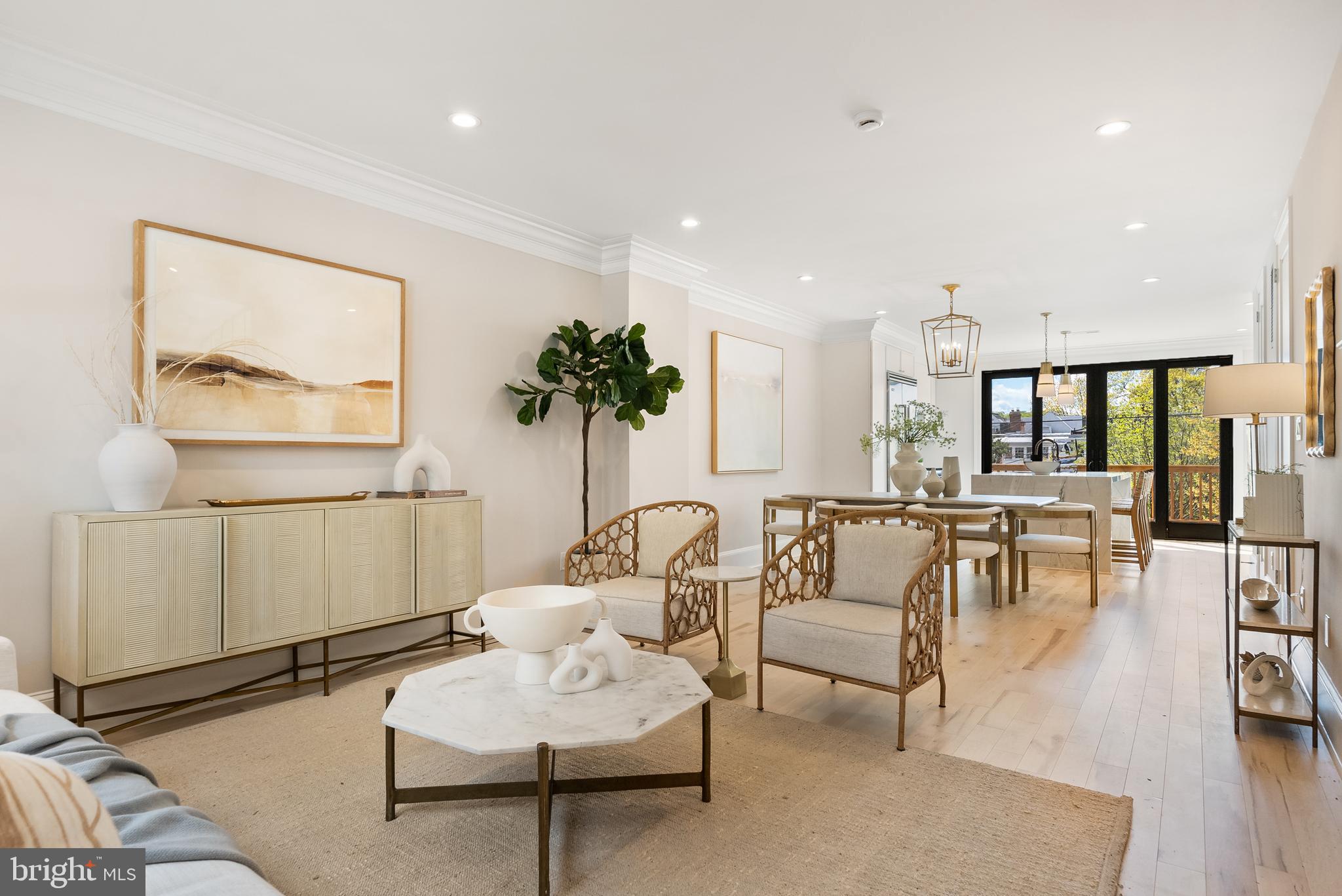 3844 BEECHER STREET NW