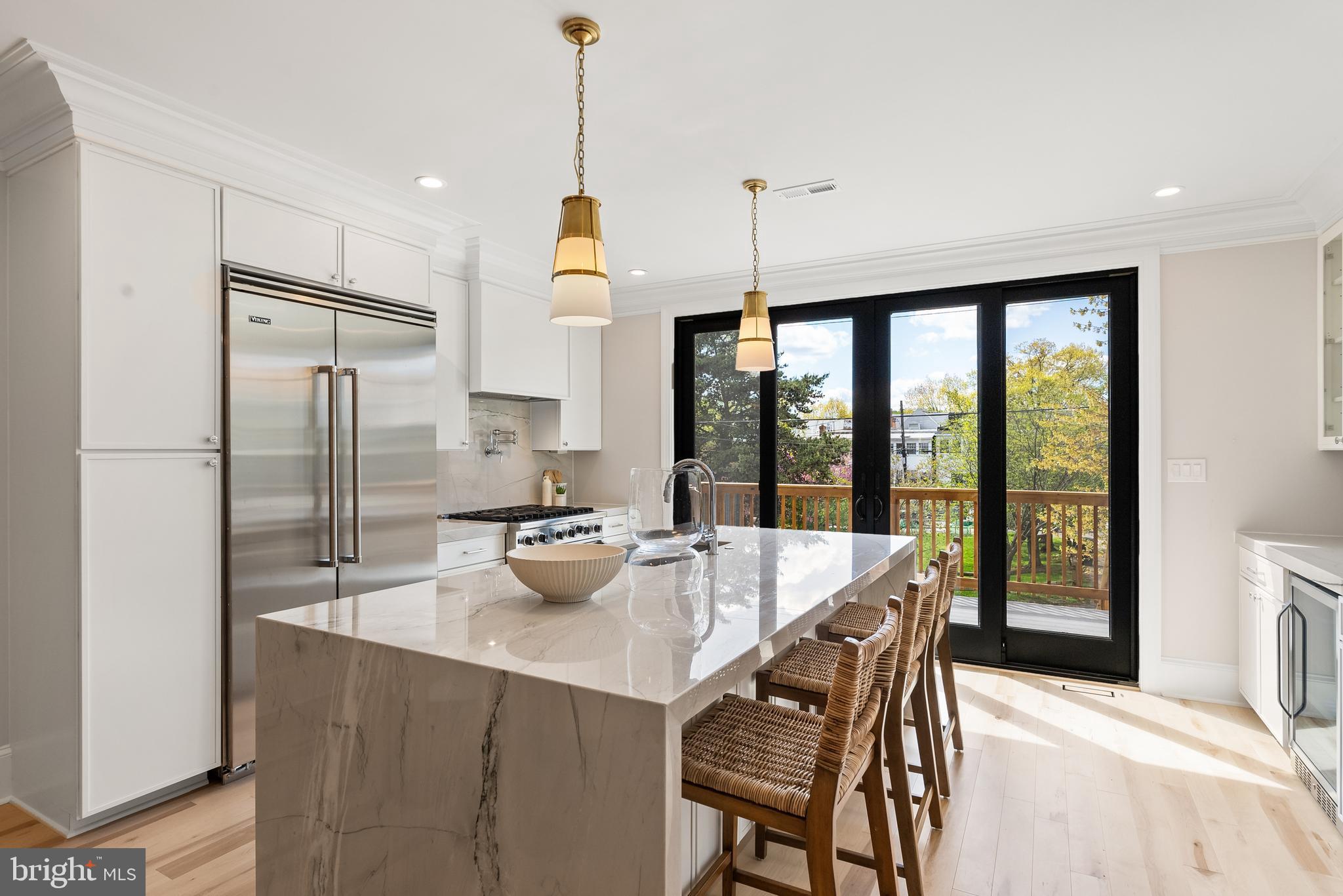 3844 BEECHER STREET NW