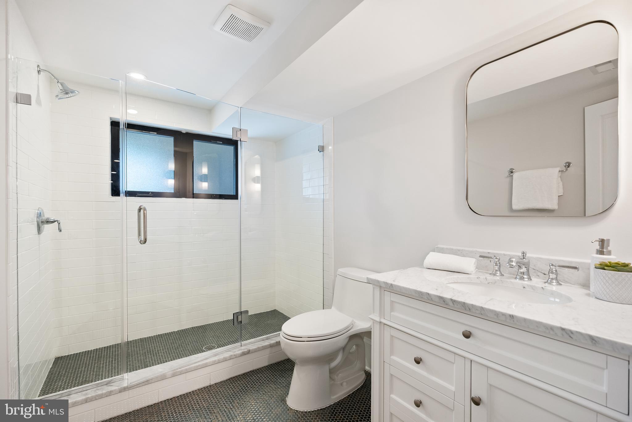 3844 BEECHER STREET NW