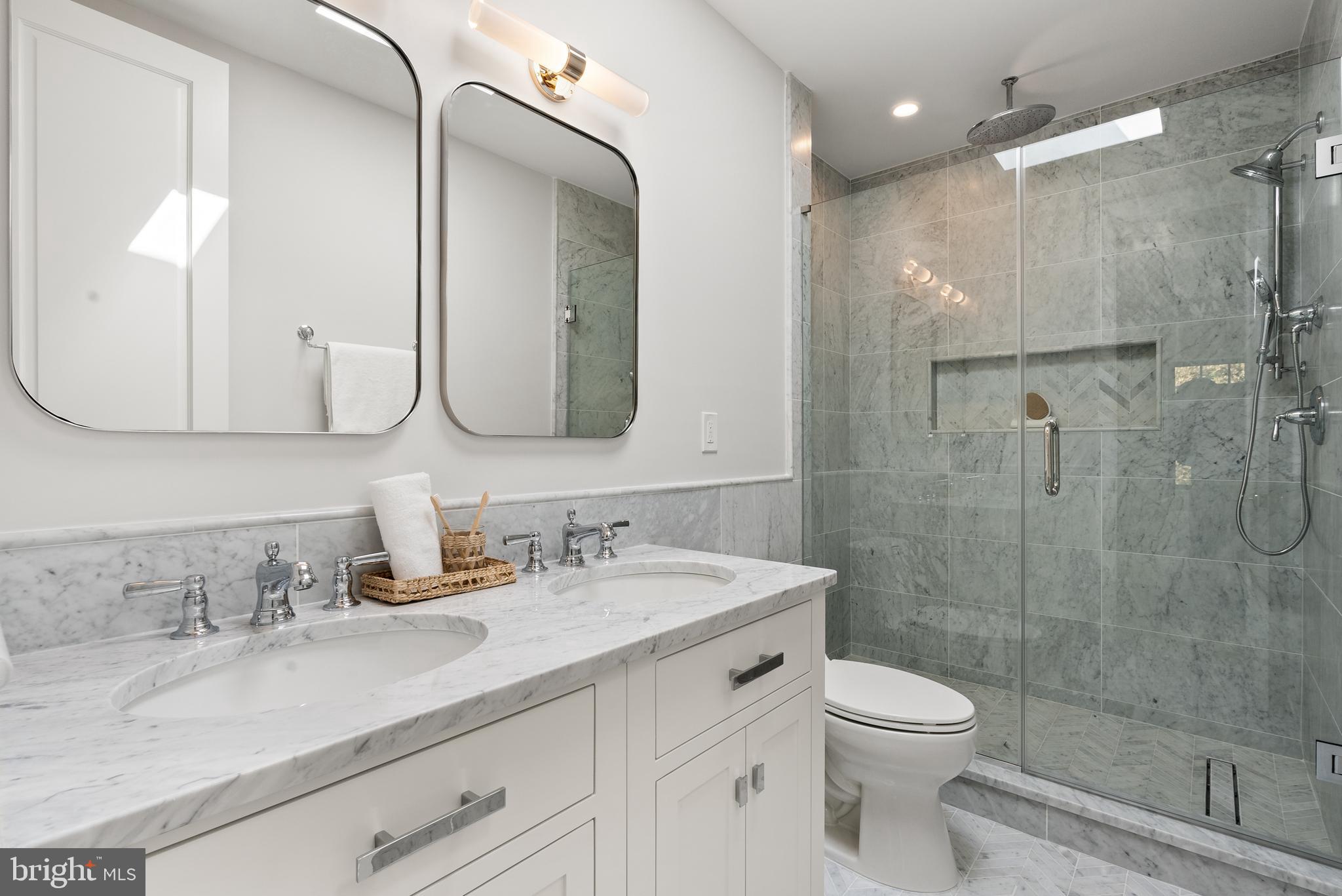 3844 BEECHER STREET NW