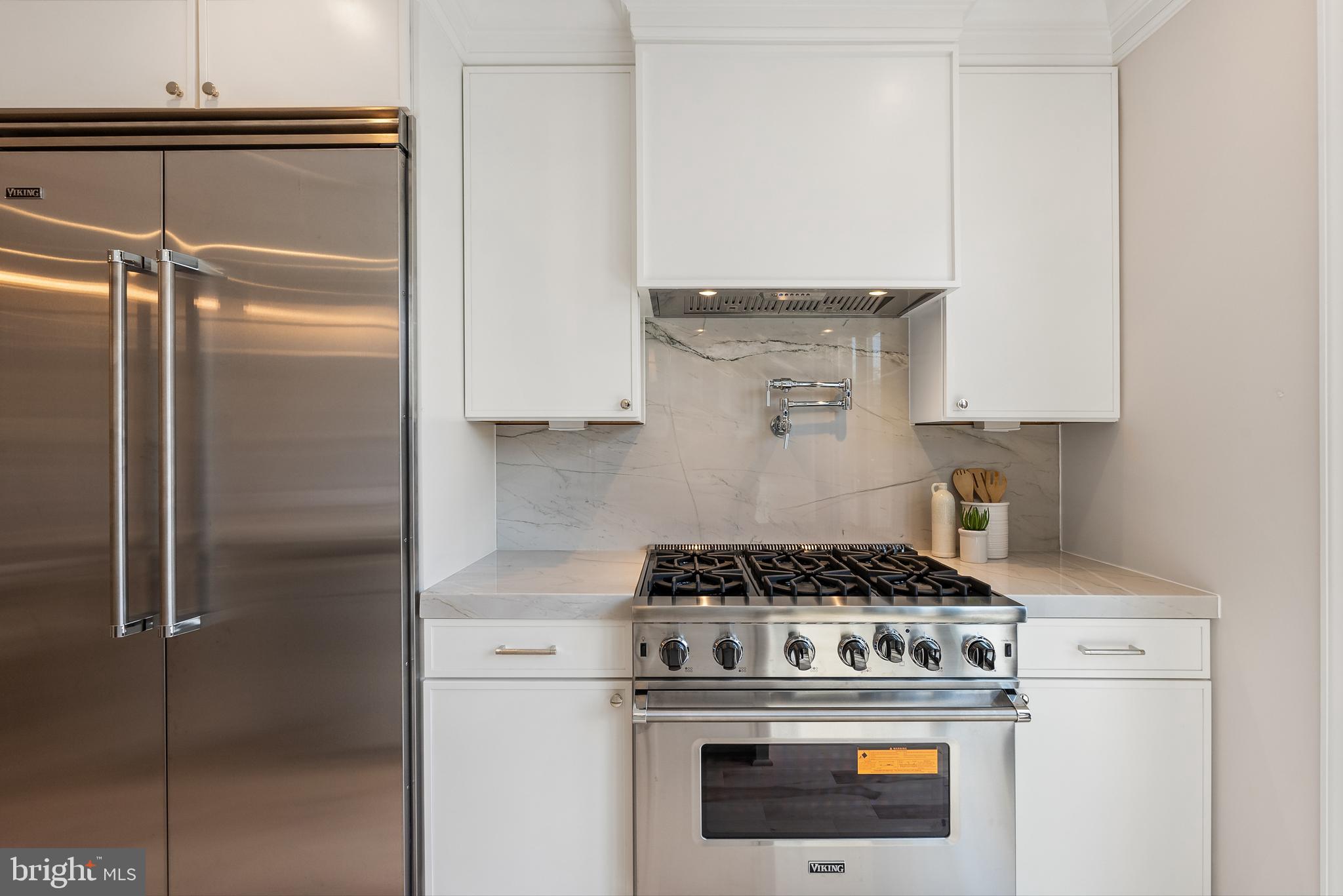 3844 BEECHER STREET NW