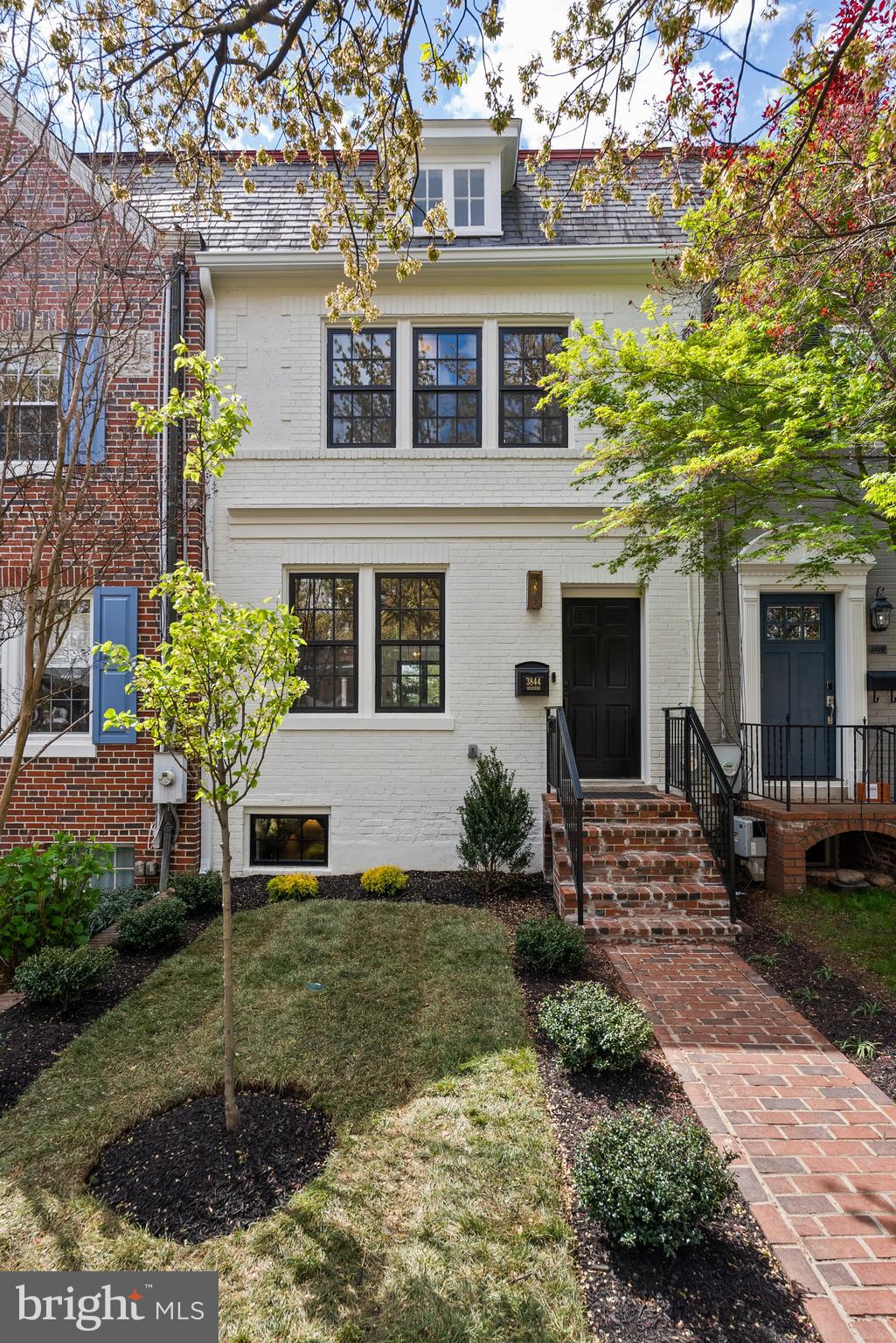 3844 BEECHER STREET NW