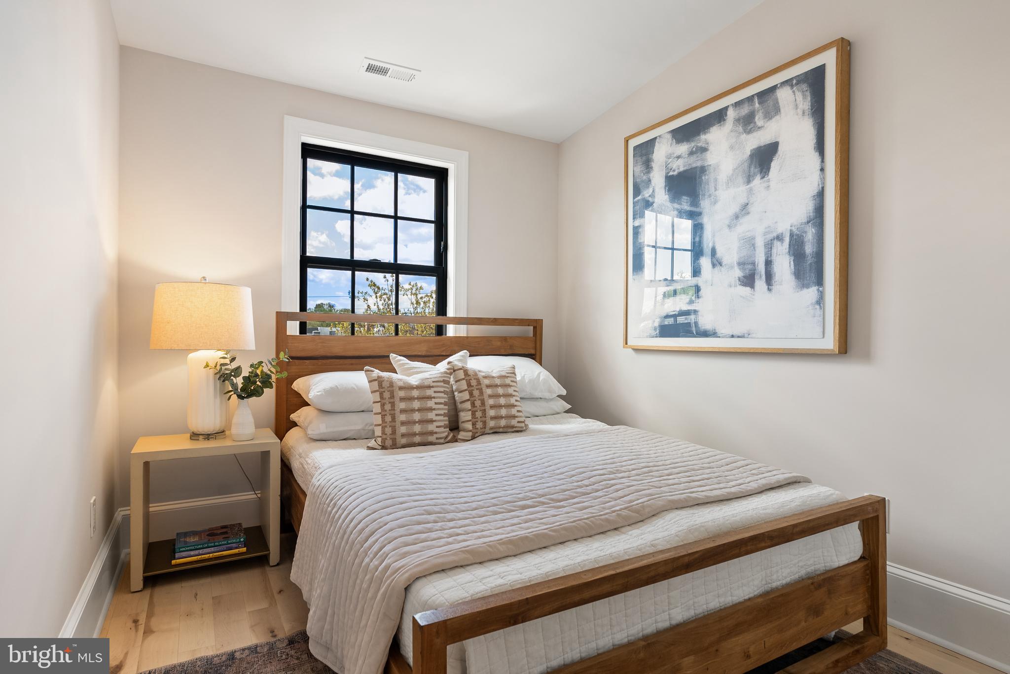 3844 BEECHER STREET NW