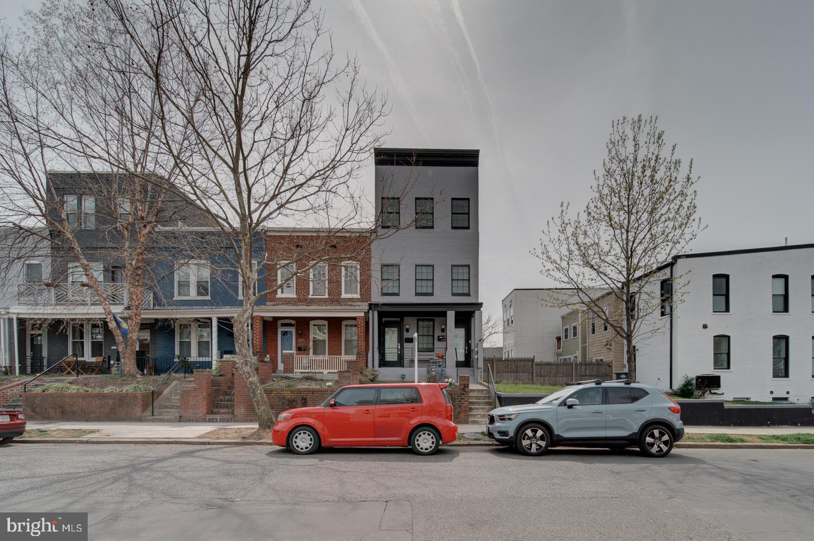 1209 OATES STREET NE 2