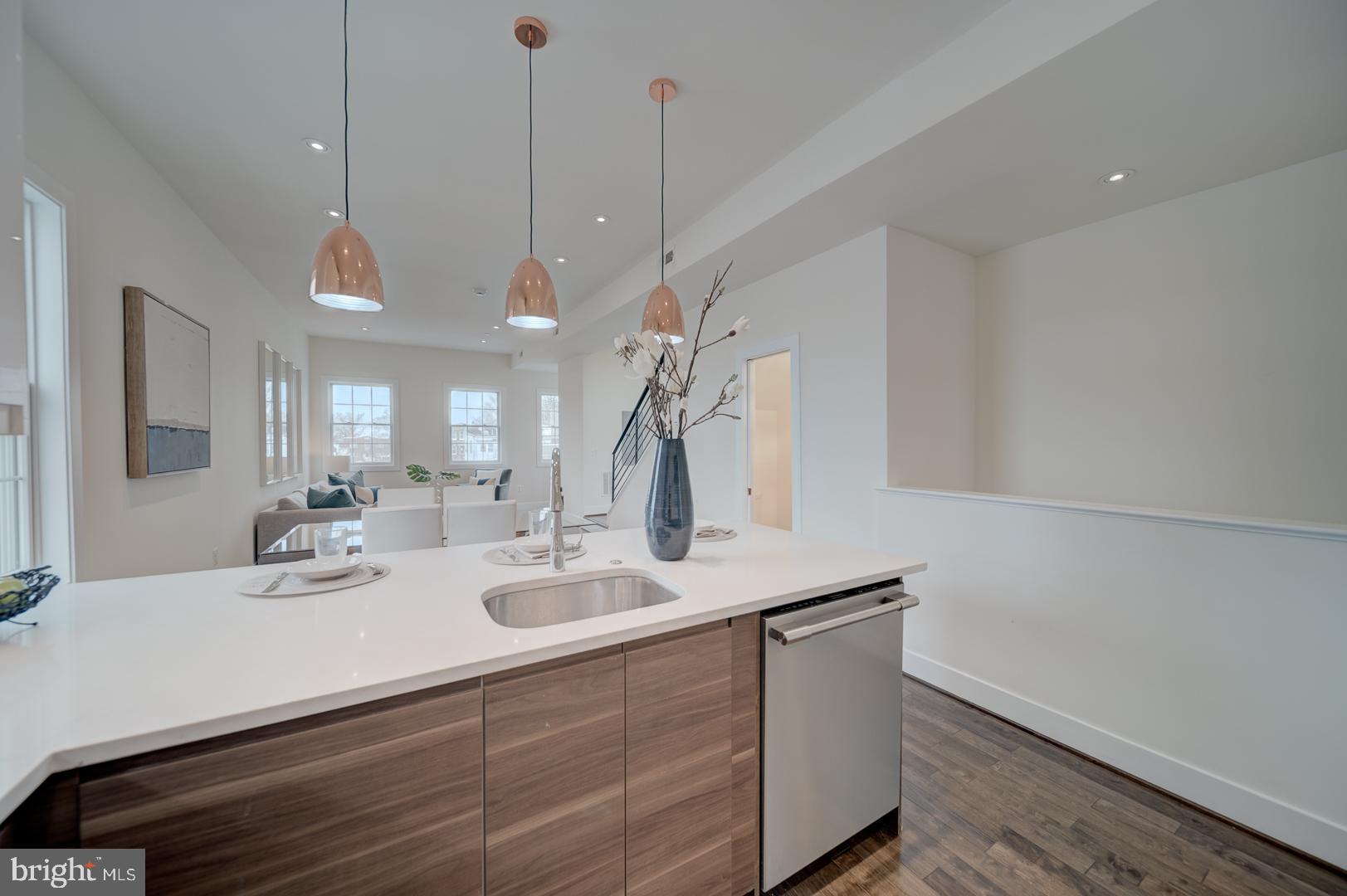 1209 OATES STREET NE 2