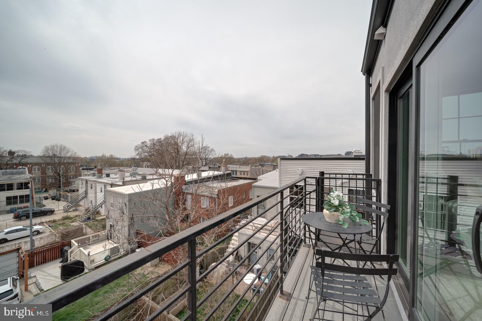 1209 OATES STREET NE 2