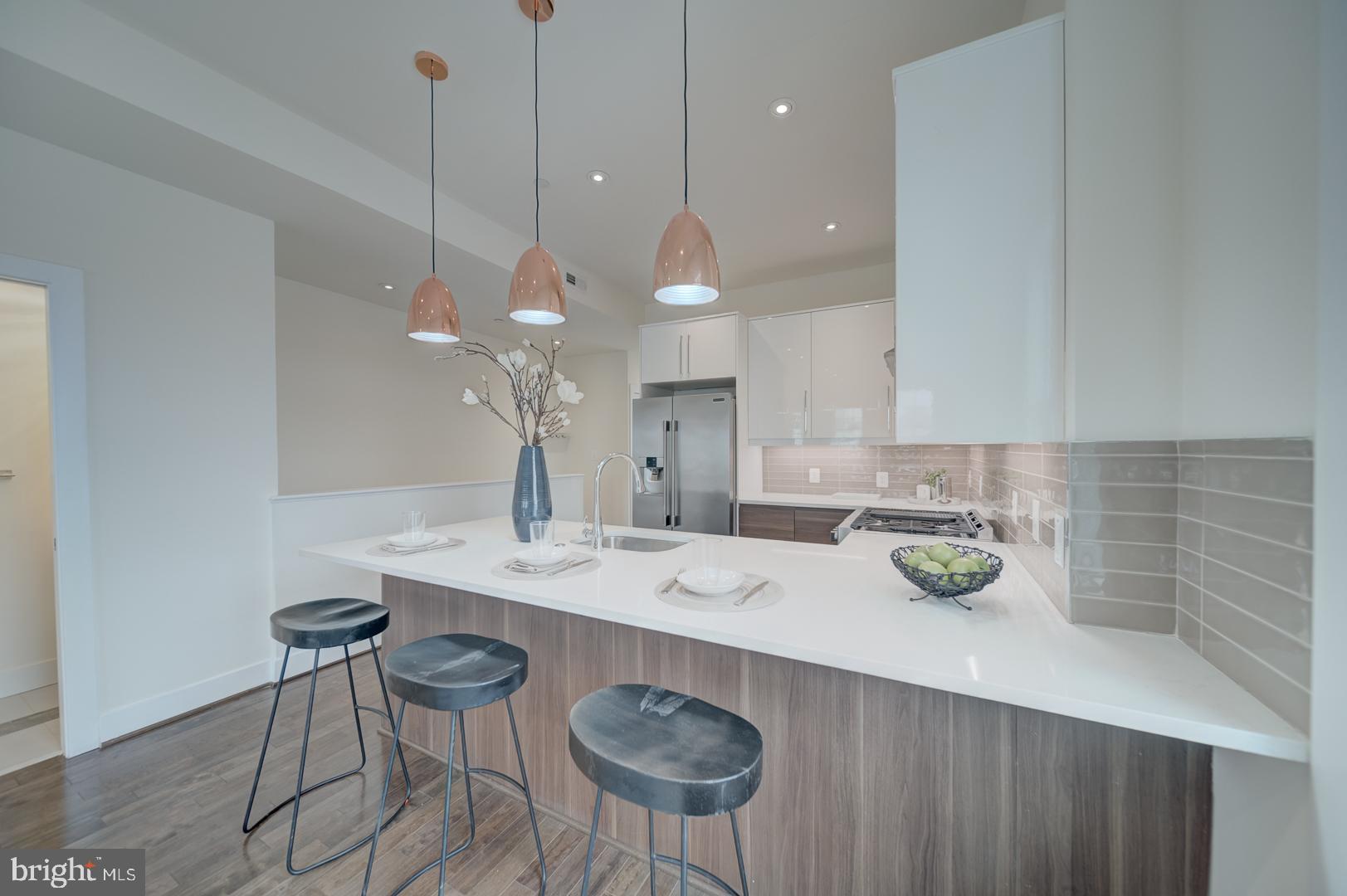 1209 OATES STREET NE 2