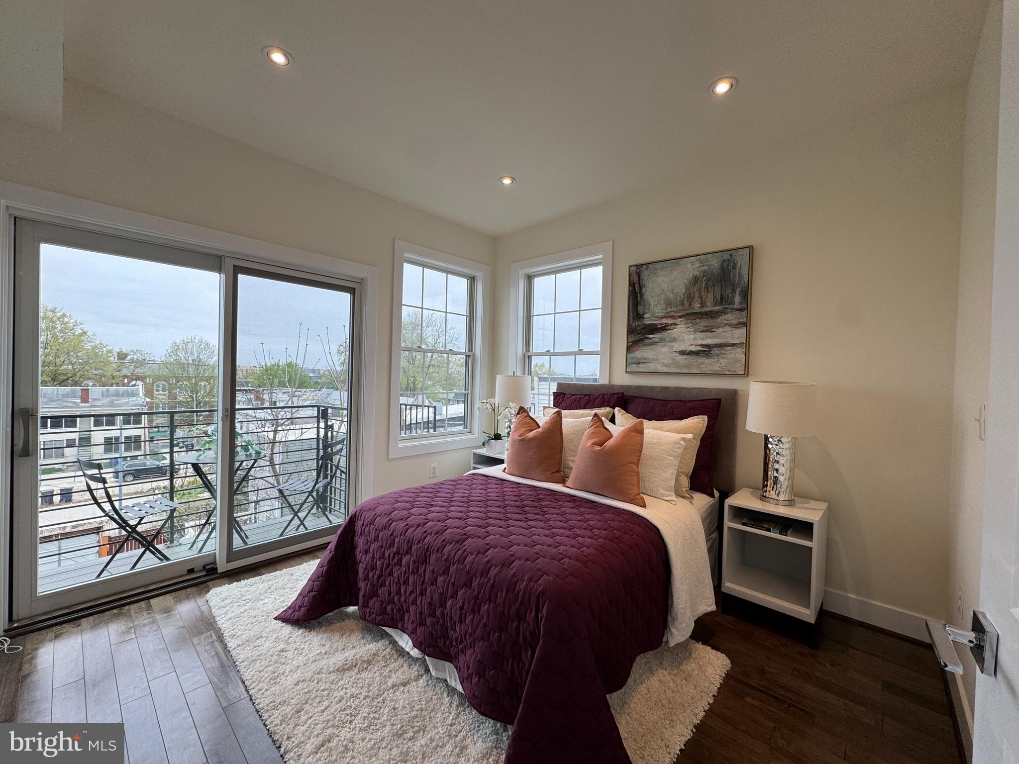 1209 OATES STREET NE 2