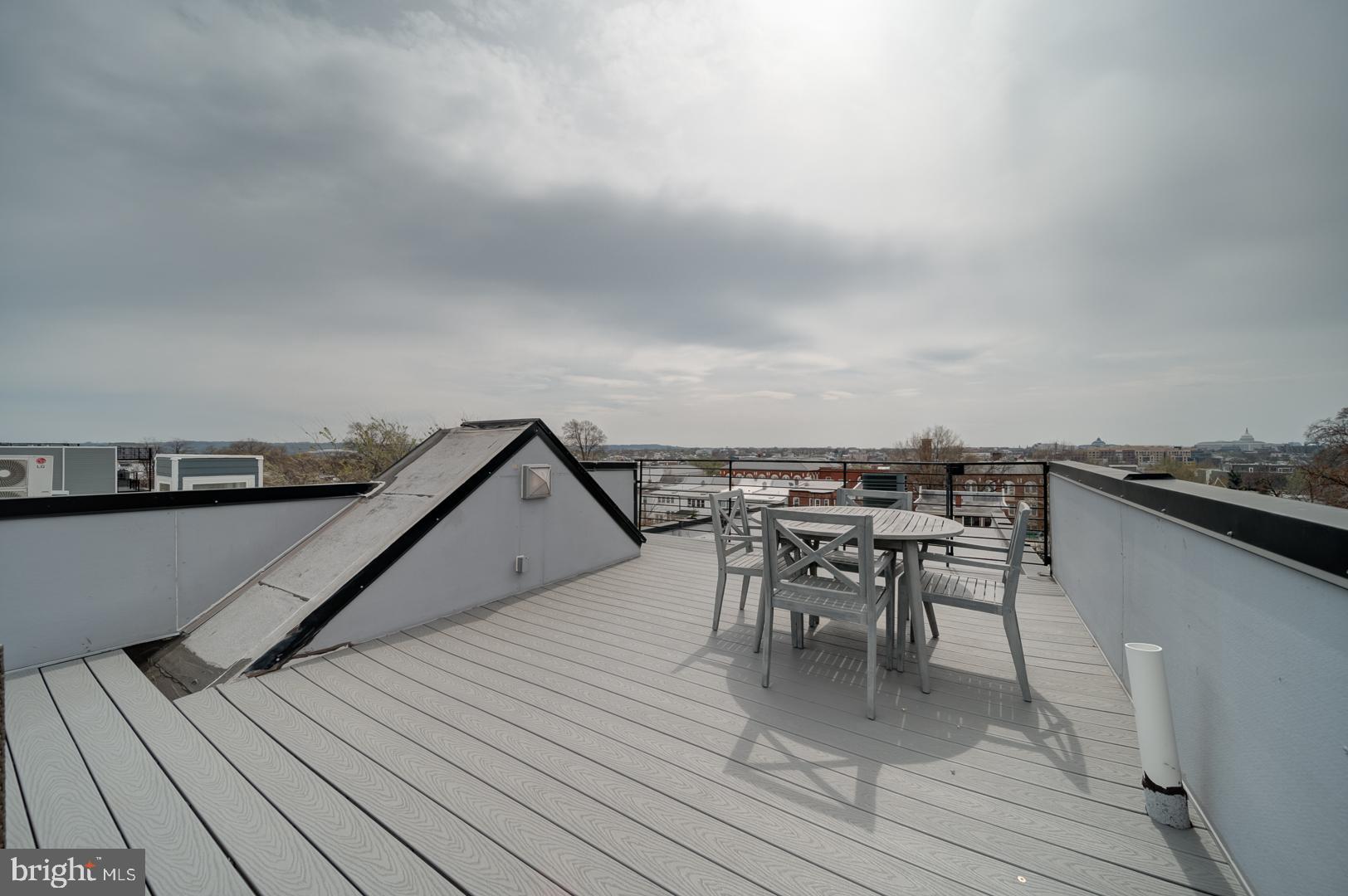 1209 OATES STREET NE 2