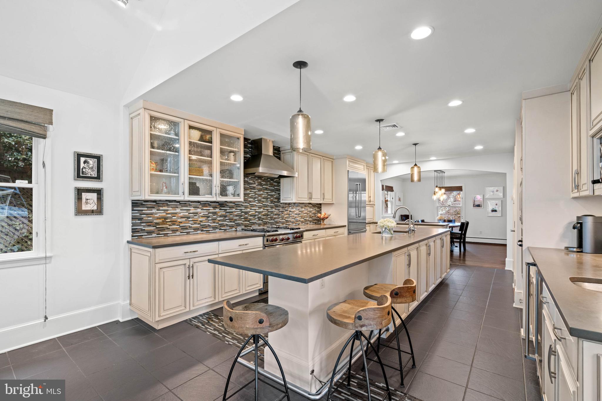 3250 FESSENDEN STREET NW