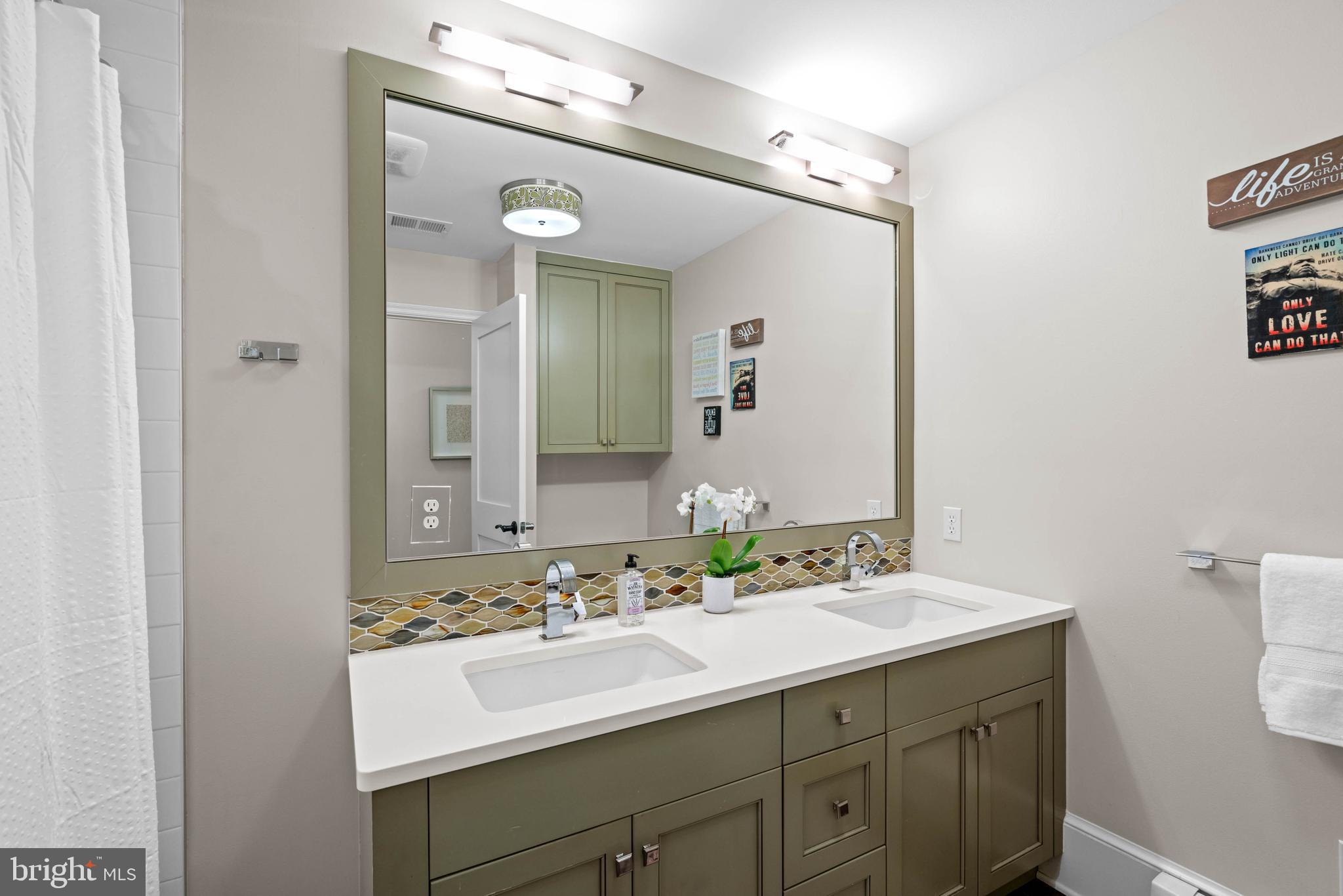 3250 FESSENDEN STREET NW