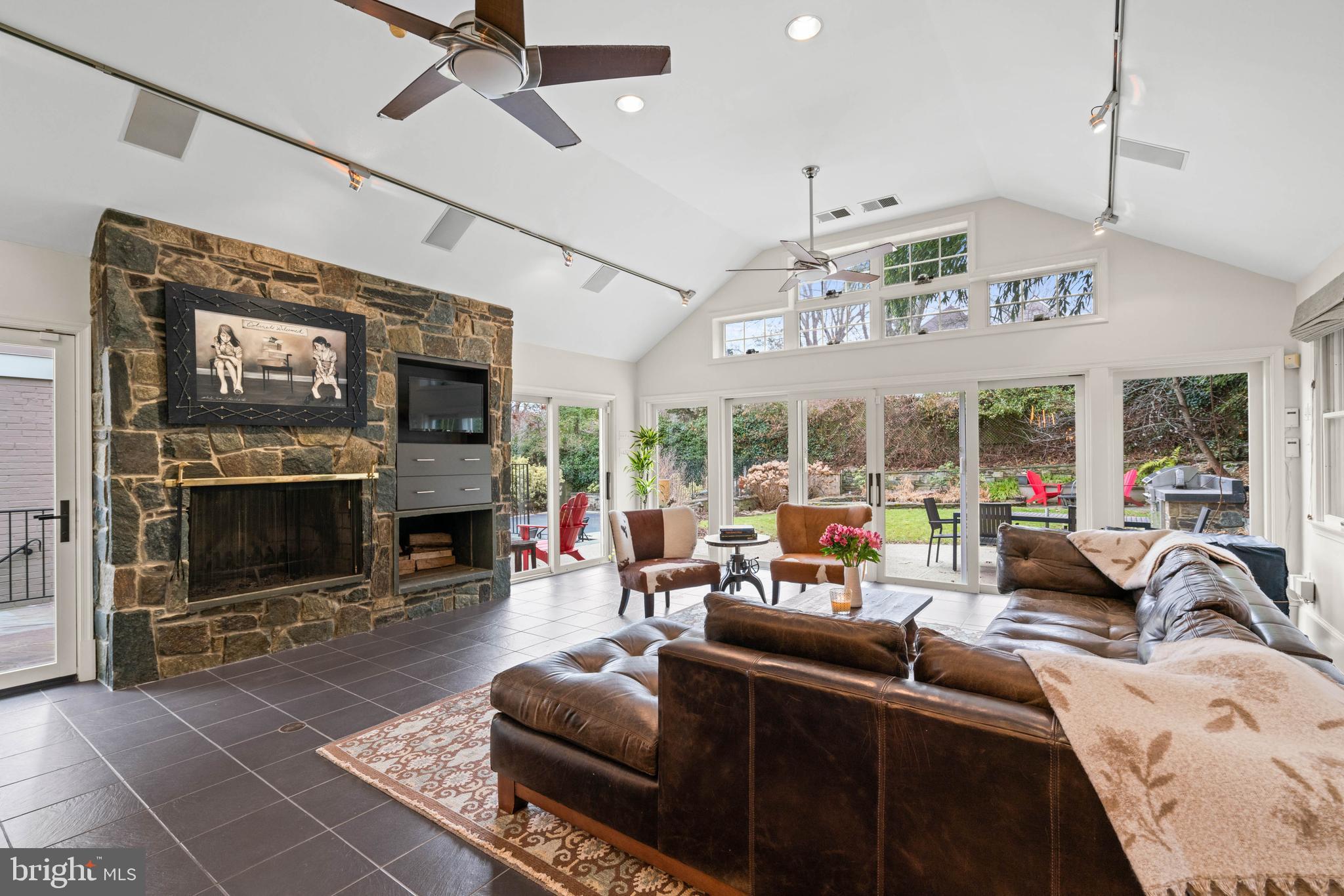 3250 FESSENDEN STREET NW