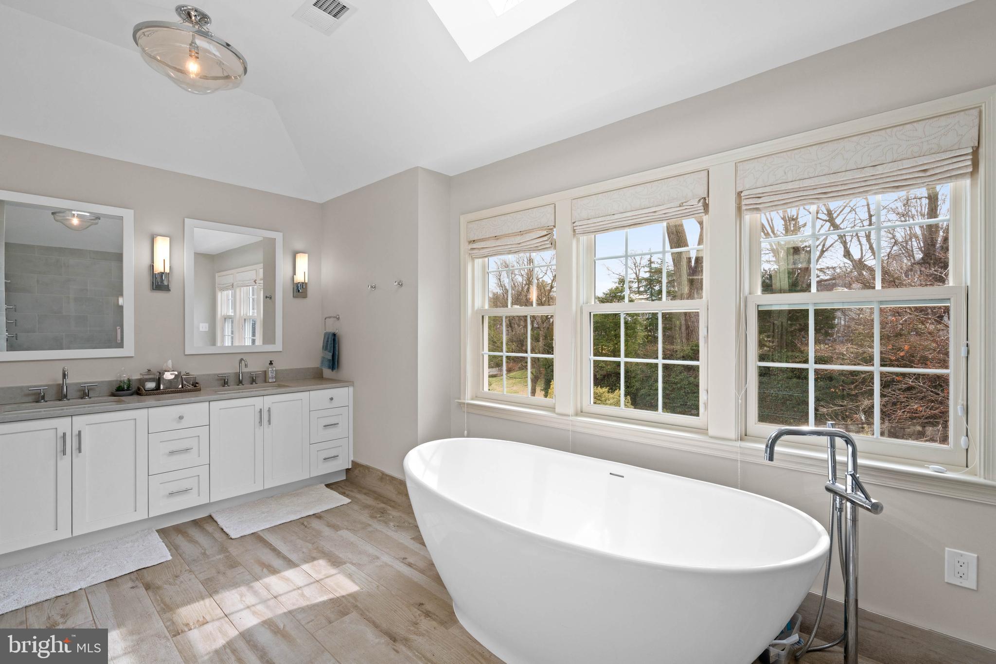 3250 FESSENDEN STREET NW