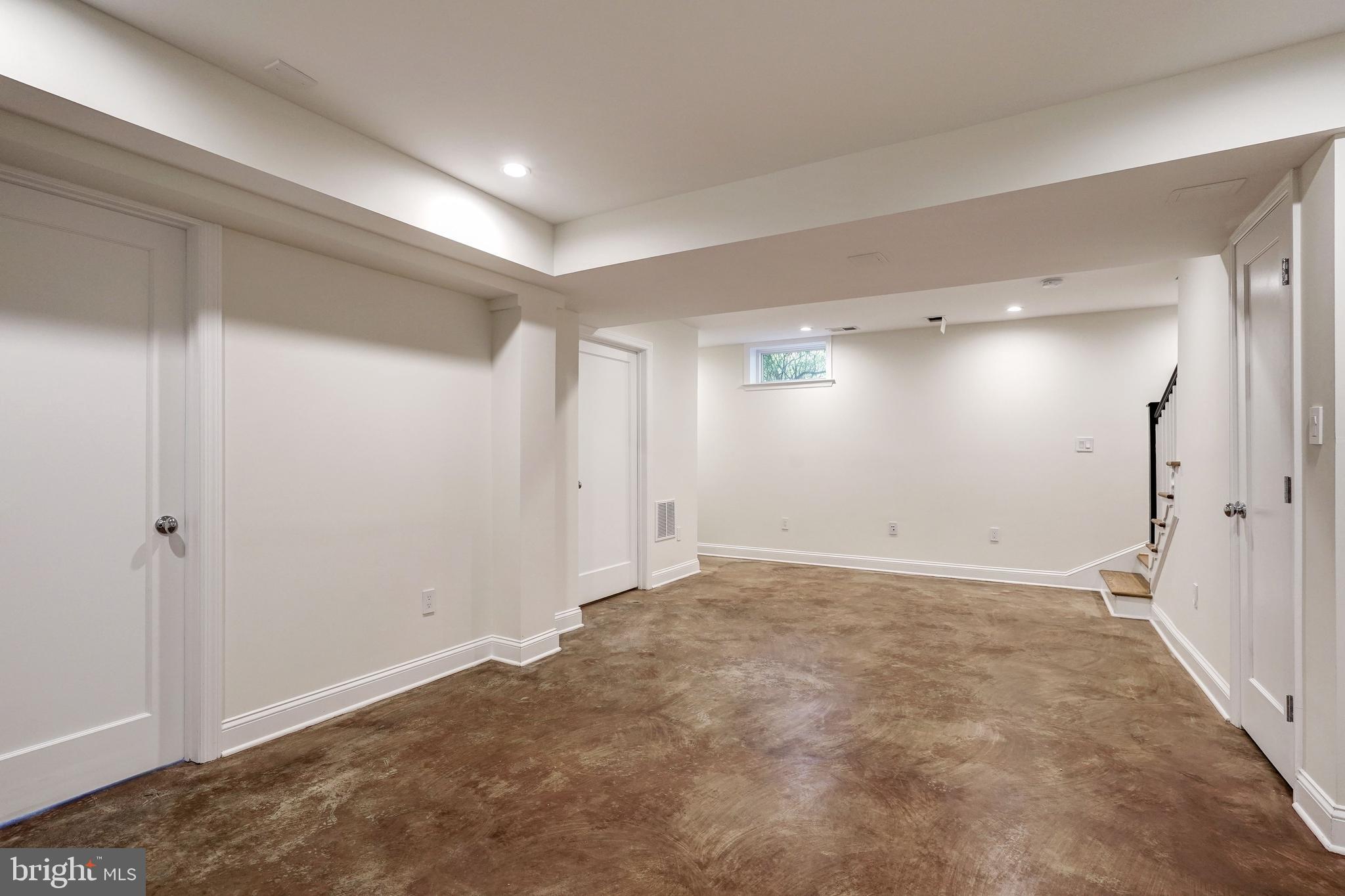 4858 ALBEMARLE STREET NW