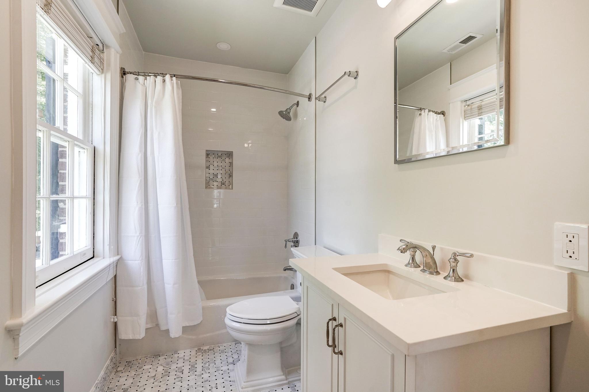 4858 ALBEMARLE STREET NW