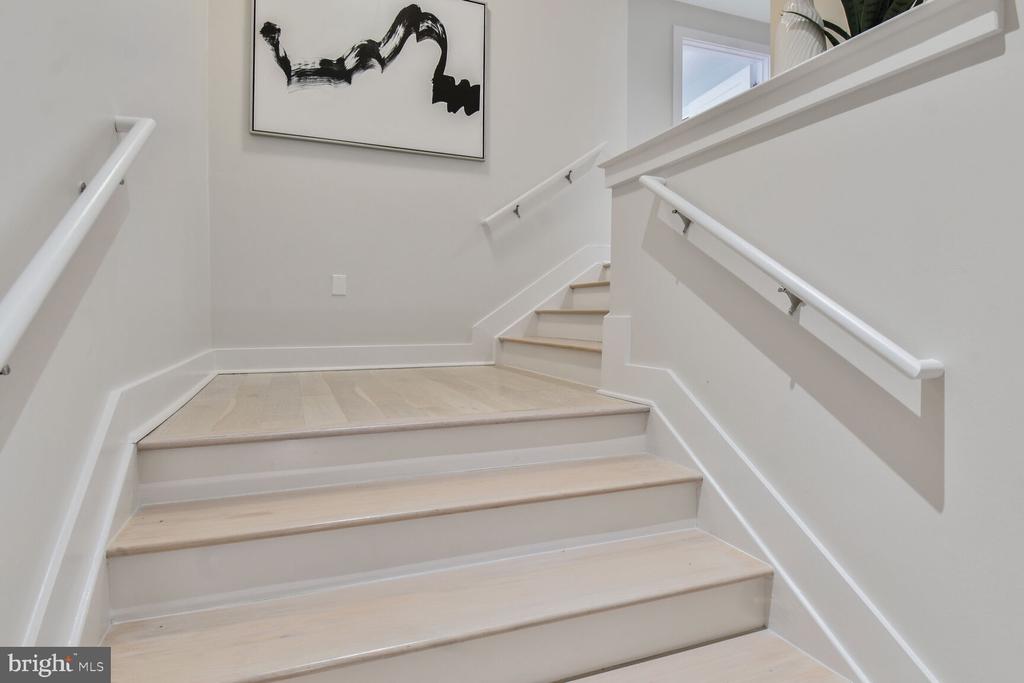 1745 N STREET NW 313
