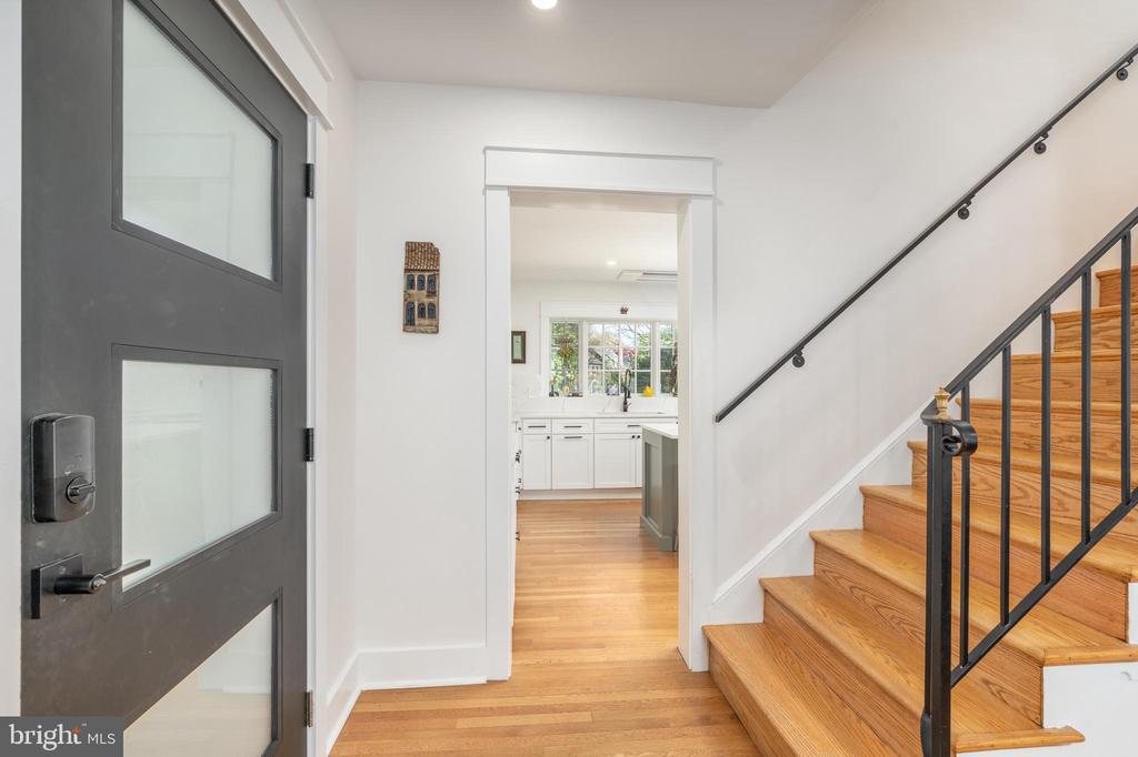 5011 CHEVY CHASE PARKWAY NW