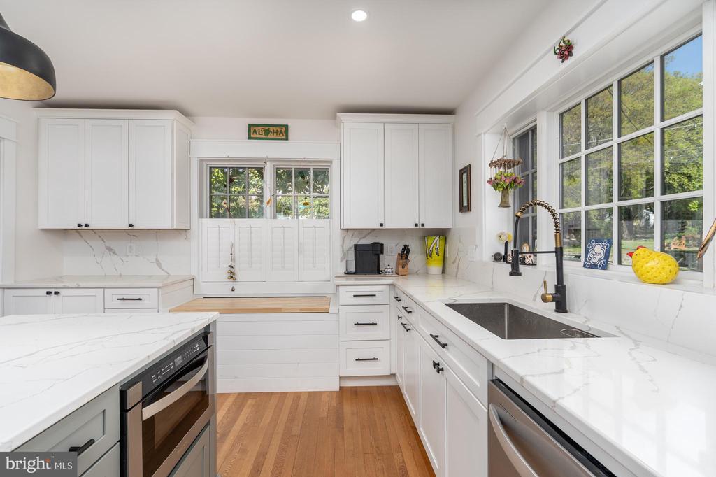 5011 CHEVY CHASE PARKWAY NW