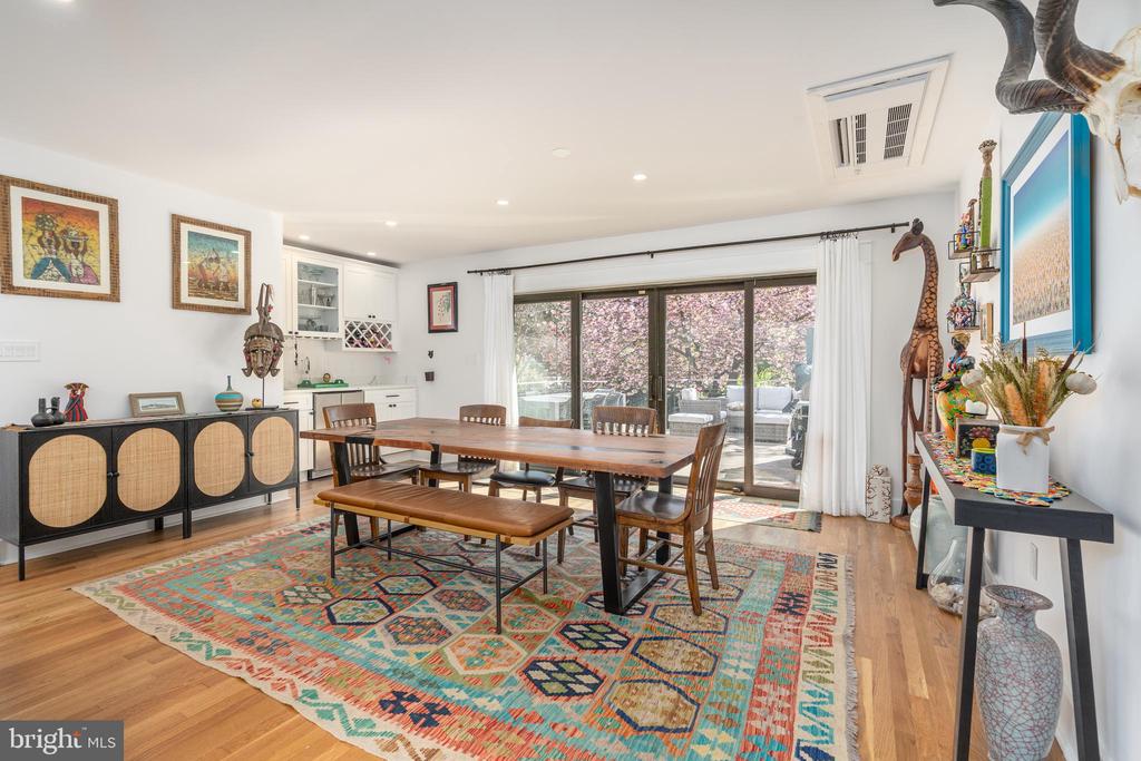 5011 CHEVY CHASE PARKWAY NW