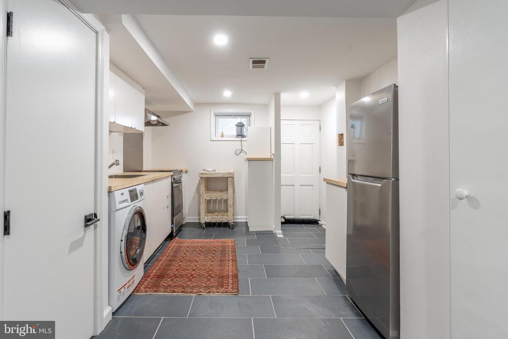 5011 CHEVY CHASE PARKWAY NW
