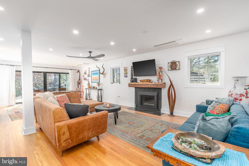 5011 CHEVY CHASE PARKWAY NW