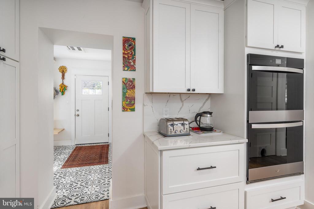 5011 CHEVY CHASE PARKWAY NW