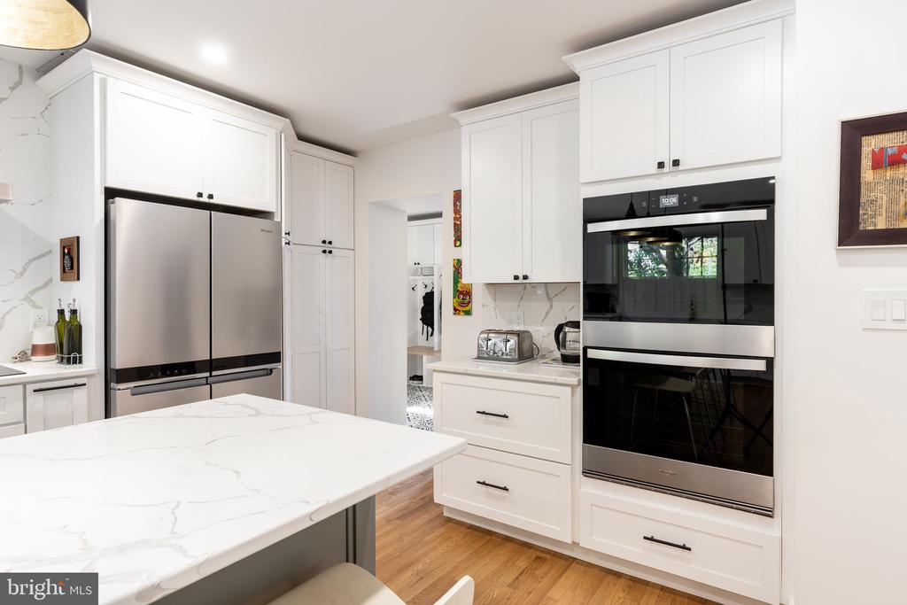 5011 CHEVY CHASE PARKWAY NW