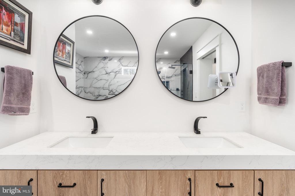 5011 CHEVY CHASE PARKWAY NW