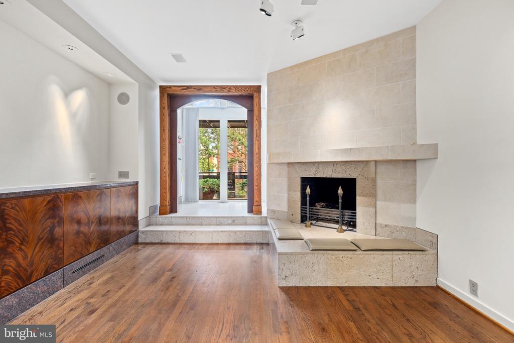 2014 O STREET NW