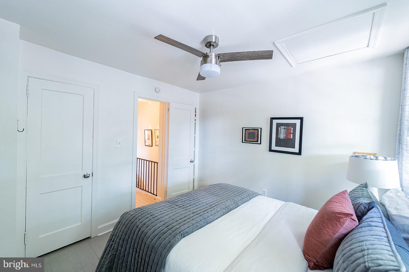 1062 | 1064 THOMAS JEFFERSON STREET NW