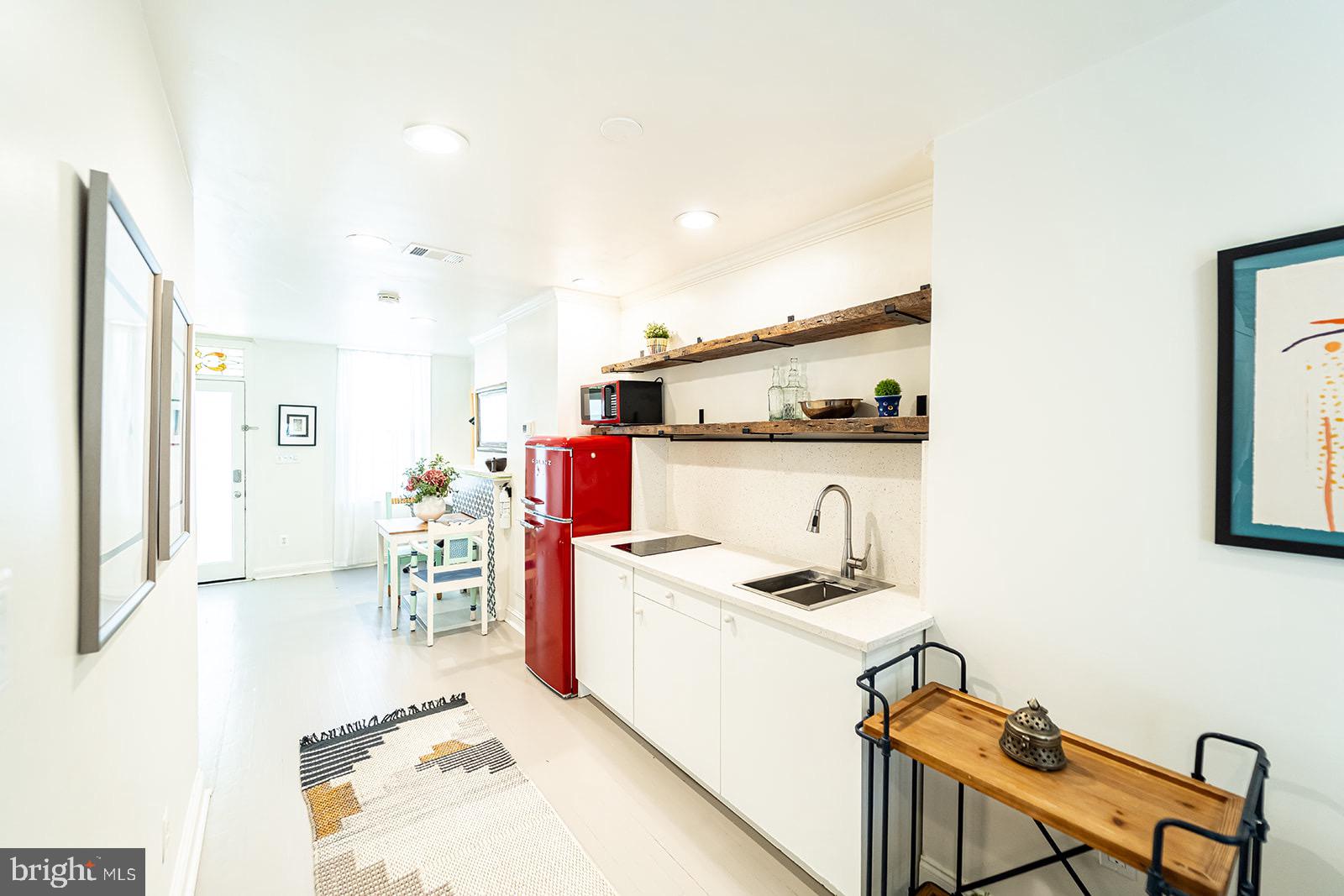 1062 | 1064 THOMAS JEFFERSON STREET NW