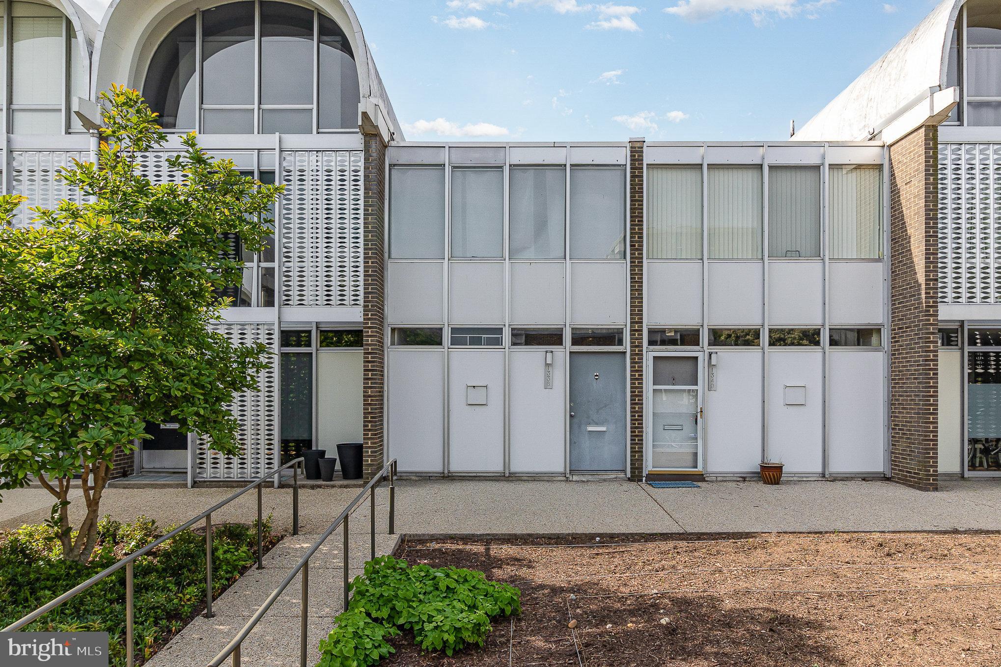 1338 4TH ST SW T1338