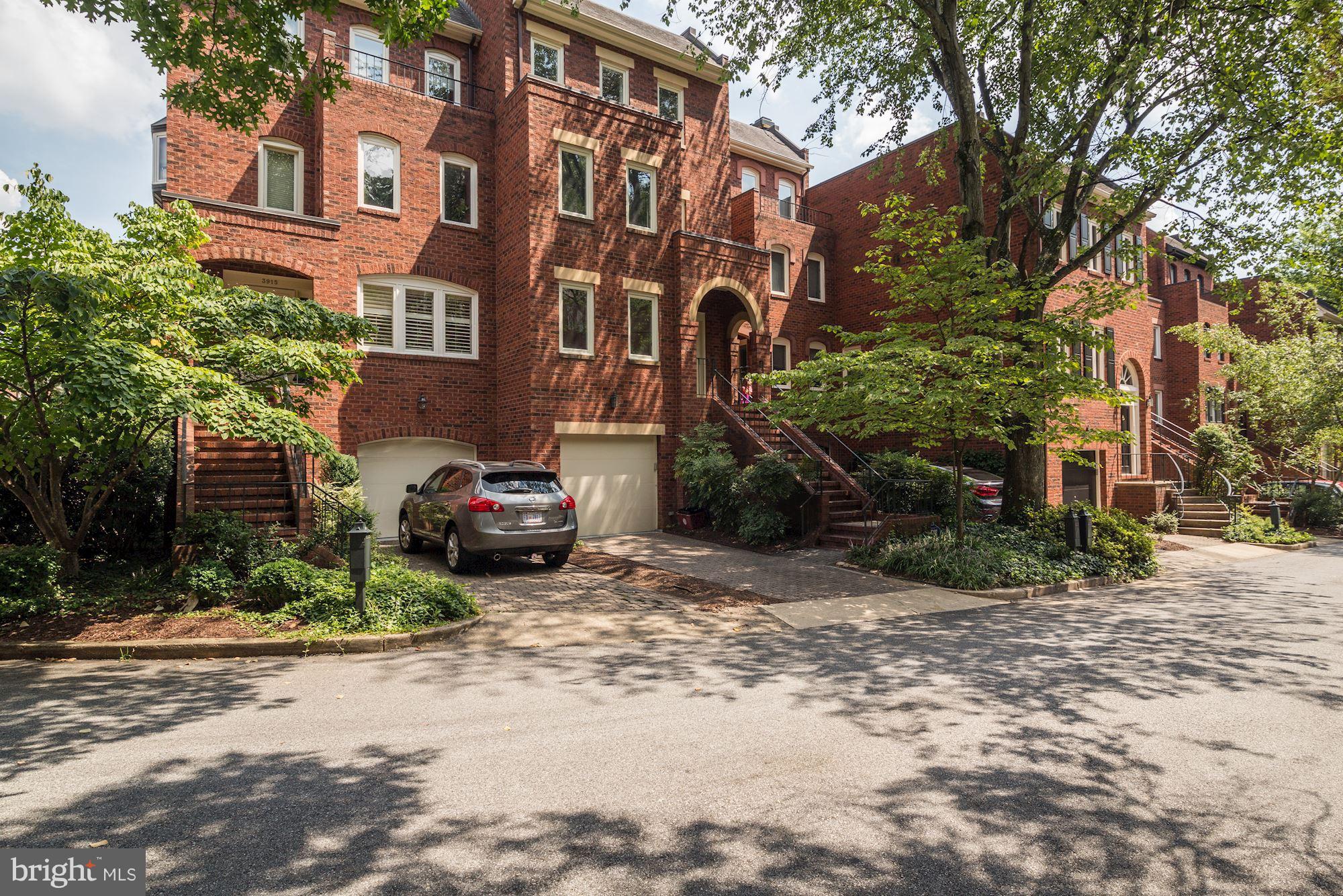 3917 GEORGETOWN COURT NW