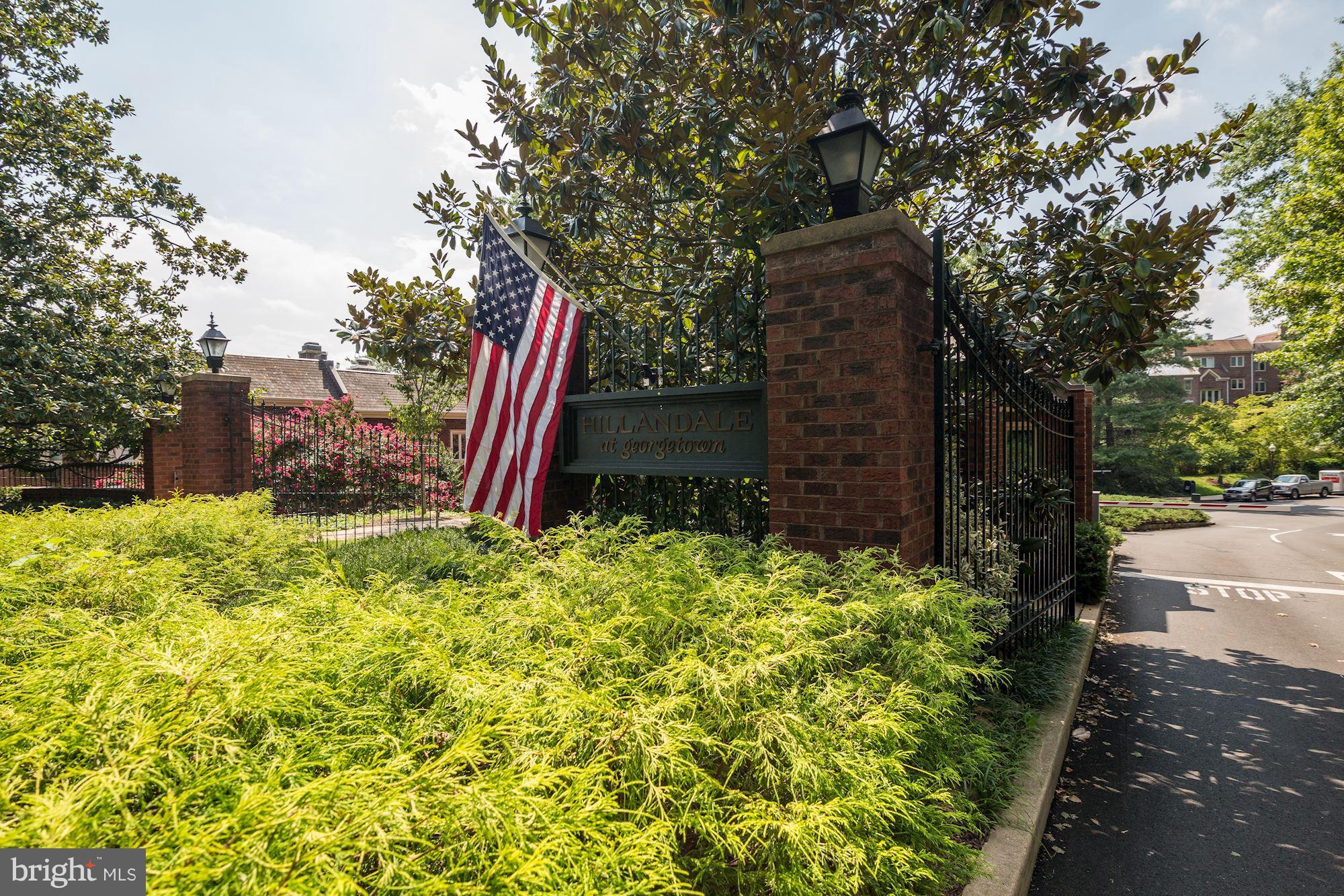 3917 GEORGETOWN COURT NW