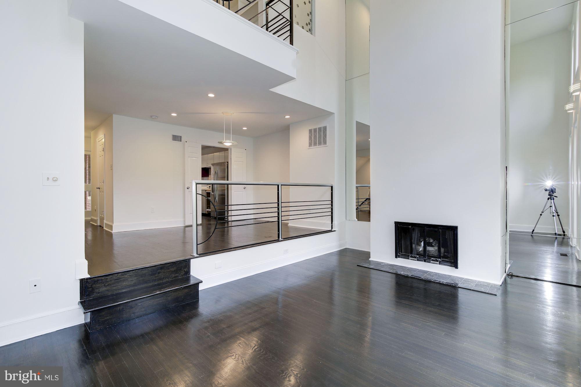 3917 GEORGETOWN COURT NW