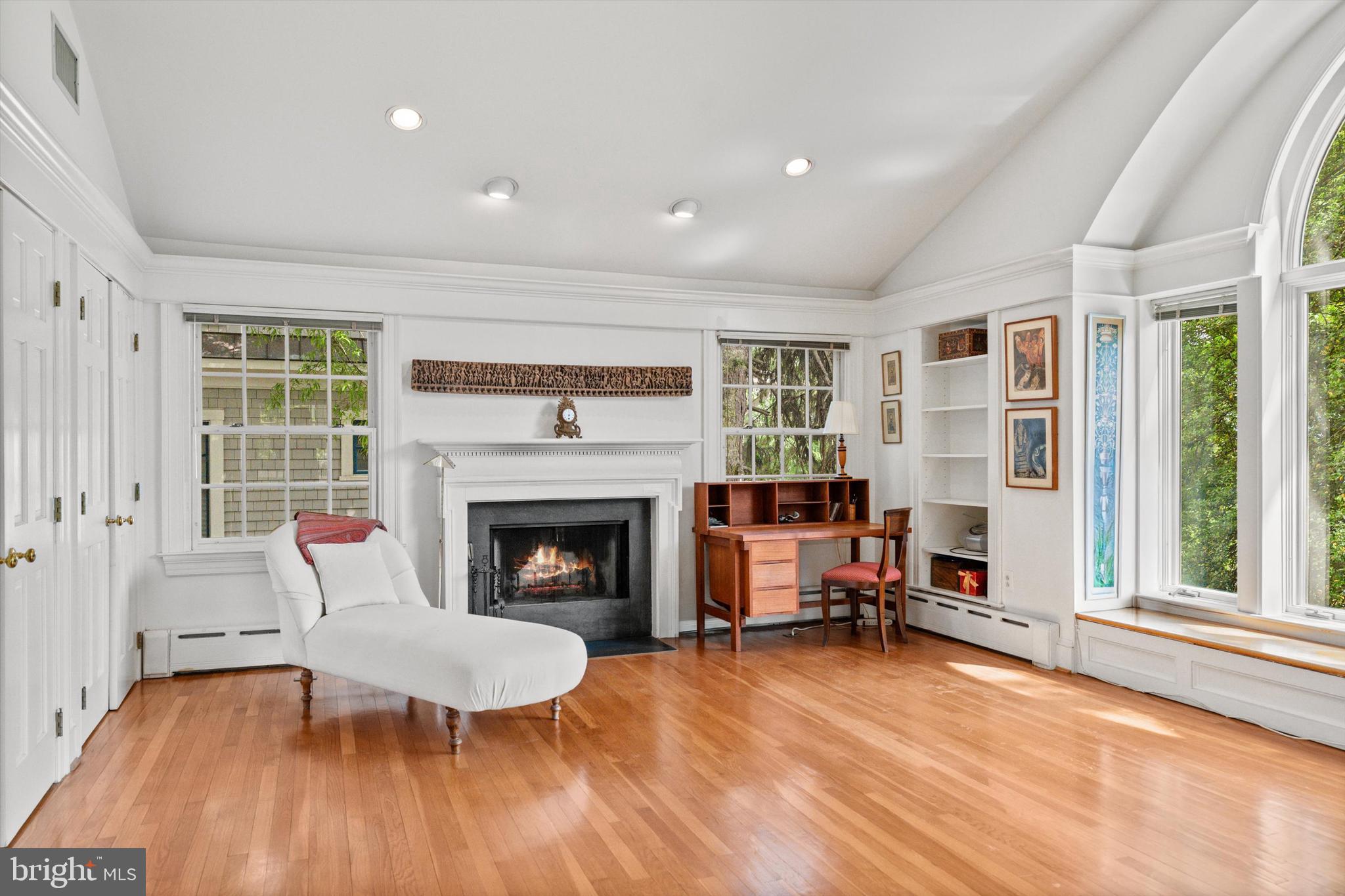 4530 LOWELL STREET NW