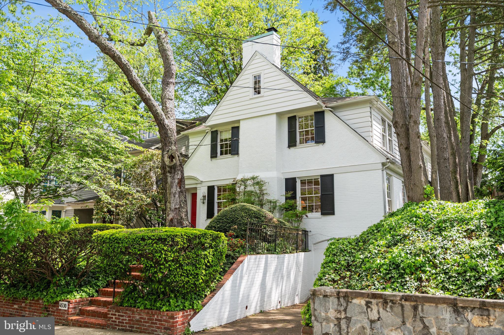 4530 LOWELL STREET NW