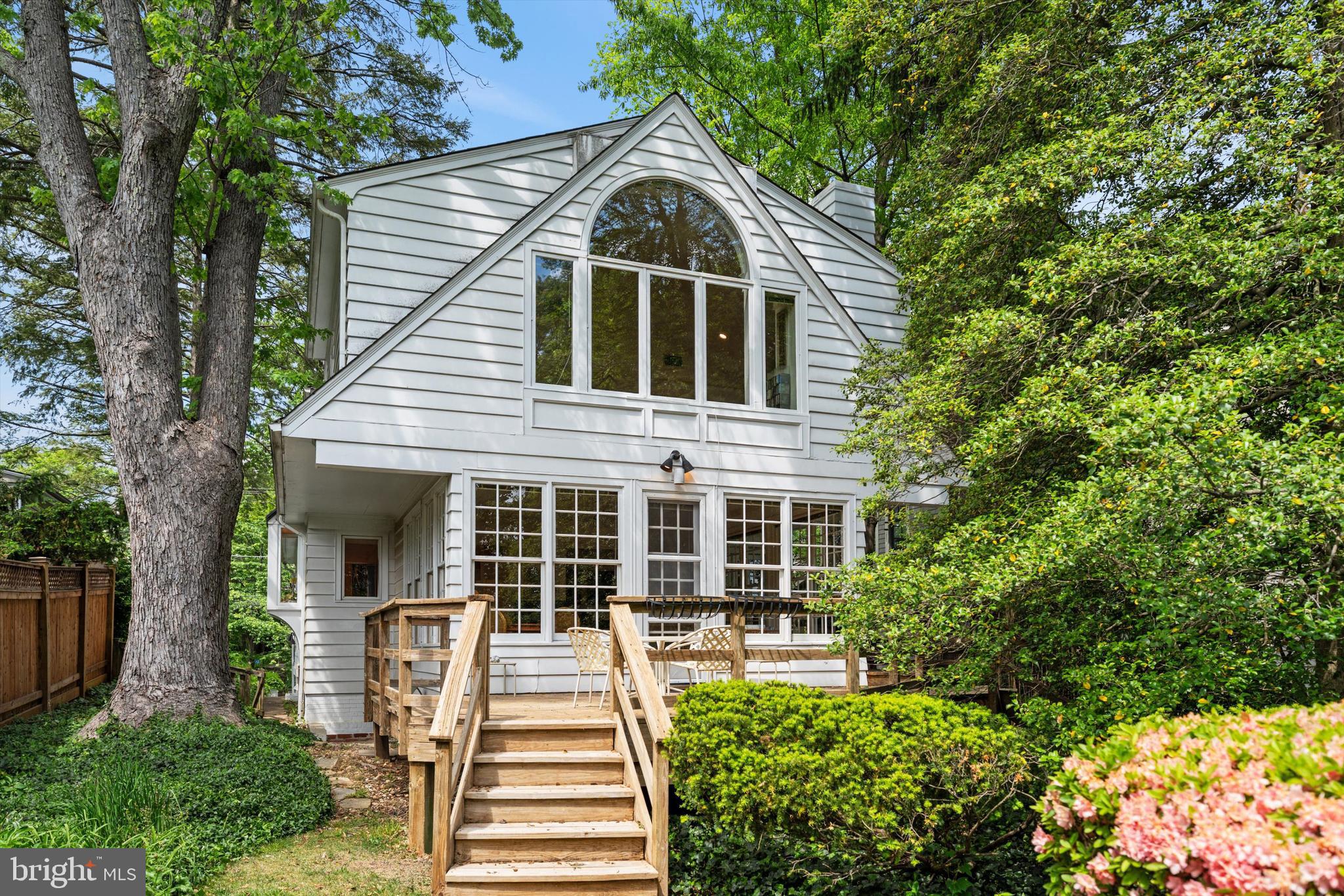 4530 LOWELL STREET NW