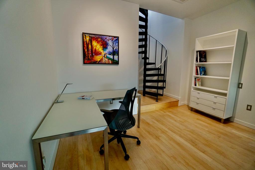 2410 17TH STREET NW 308
