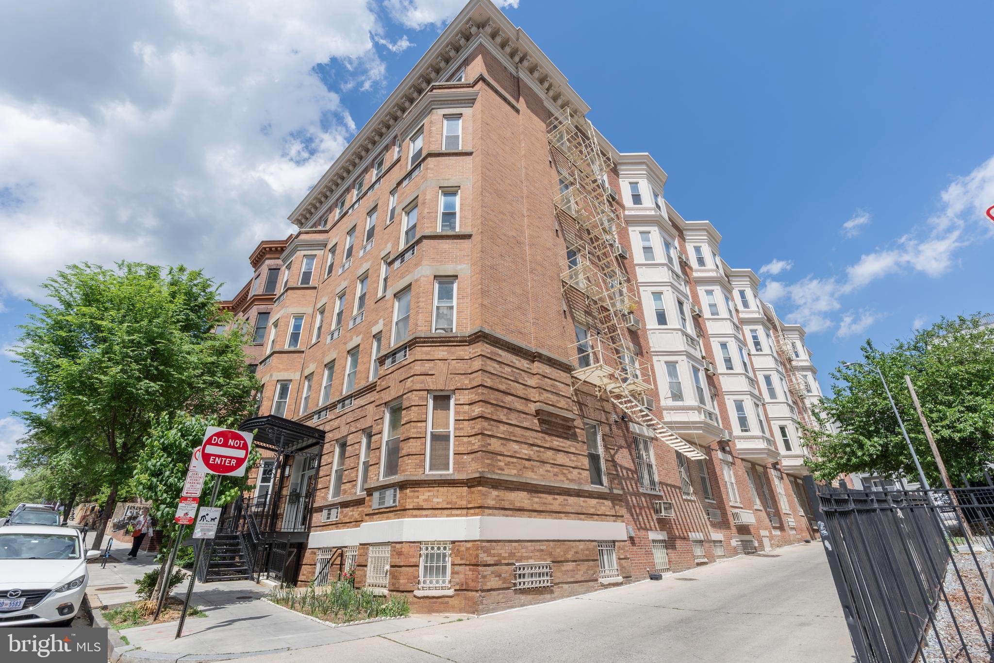 1415 CHAPIN STREET NW 105