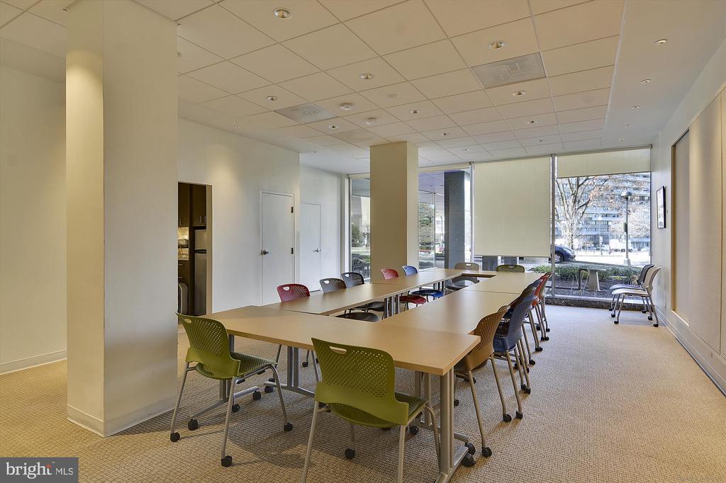 2475 VIRGINIA AVENUE NW 321