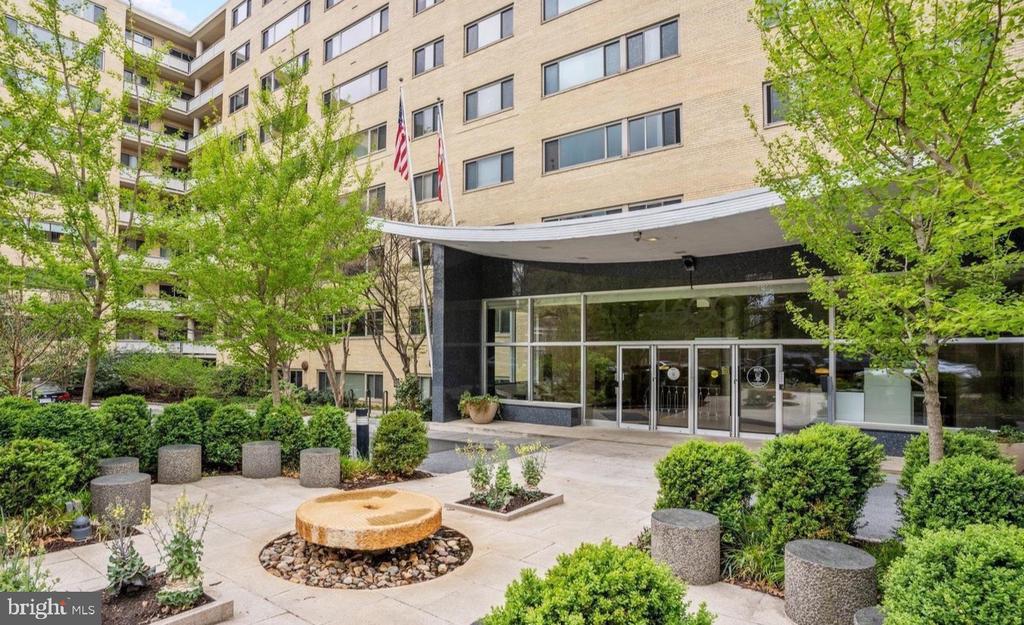 4600 CONNECTICUT AVENUE NW 306