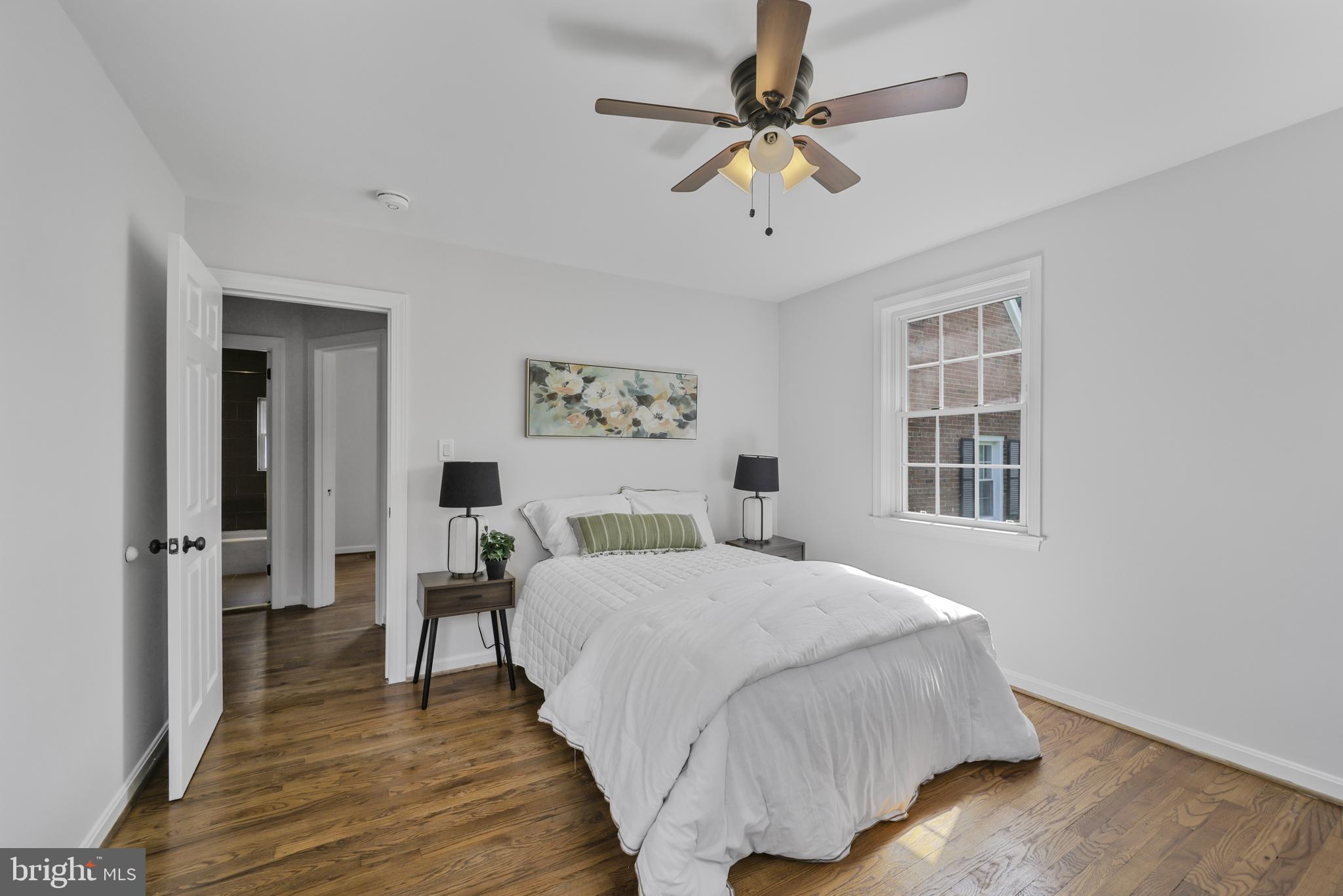 2034 FORT DAVIS STREET SE B