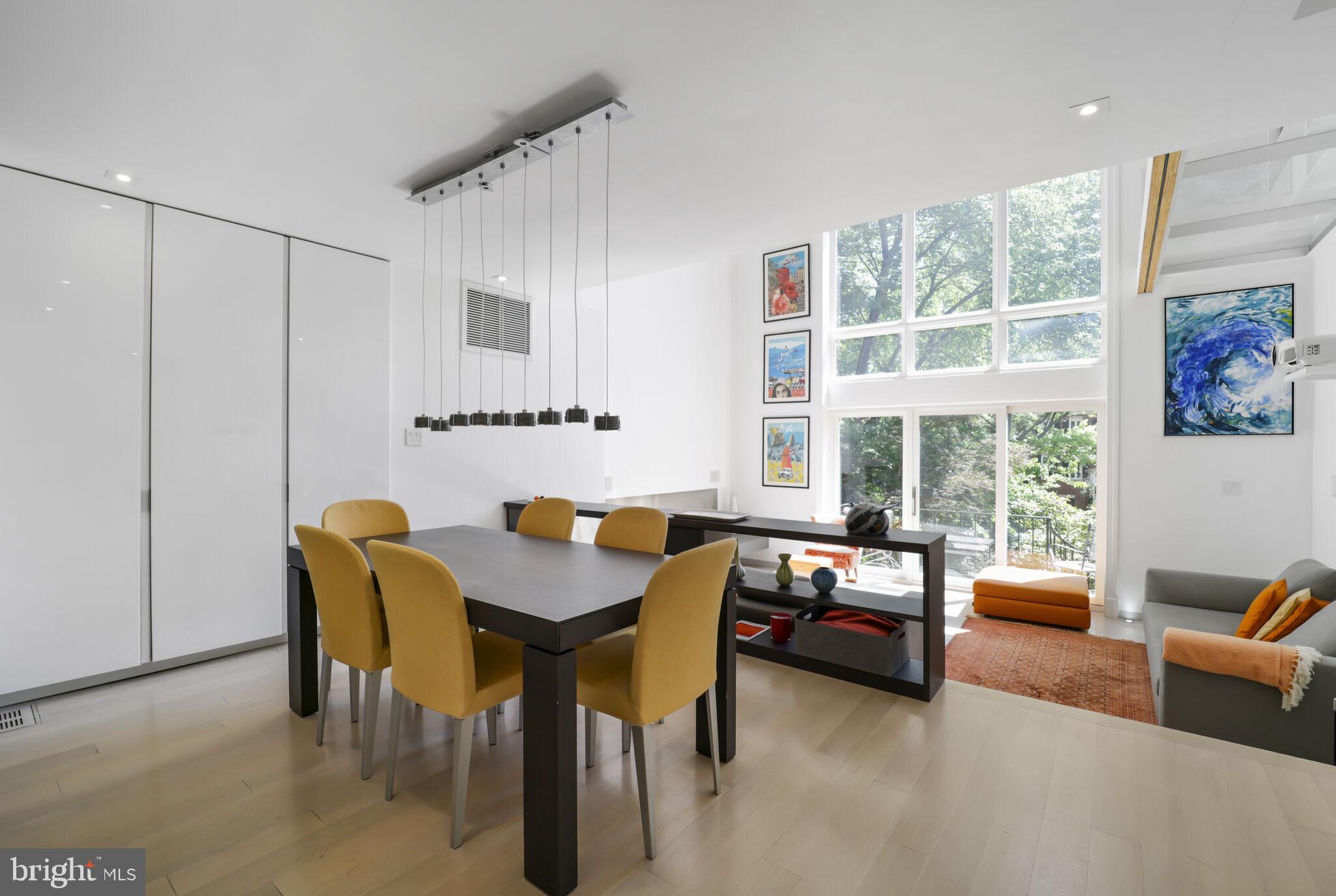 3927 GEORGETOWN COURT NW