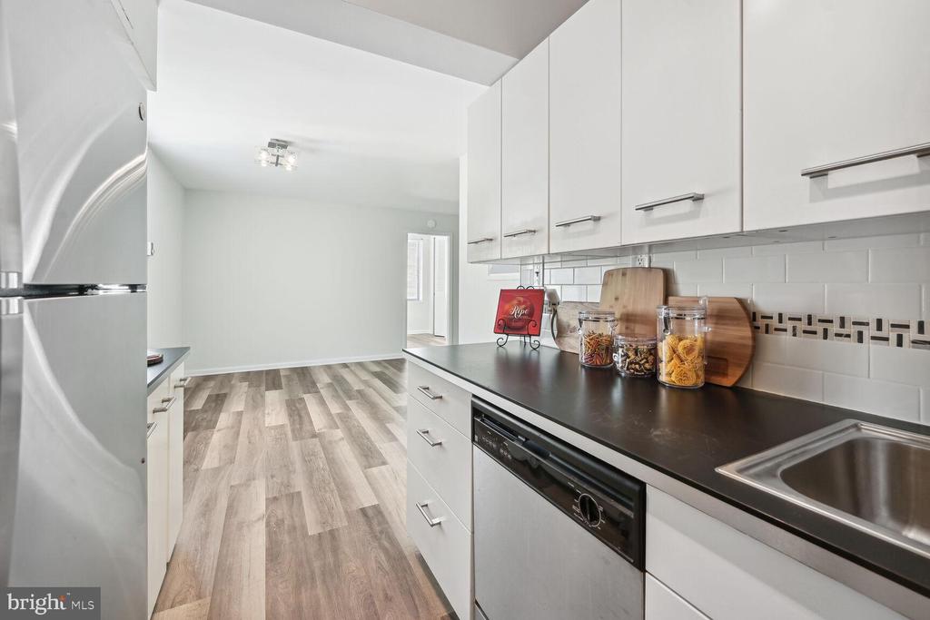 522 21ST STREET NW 912