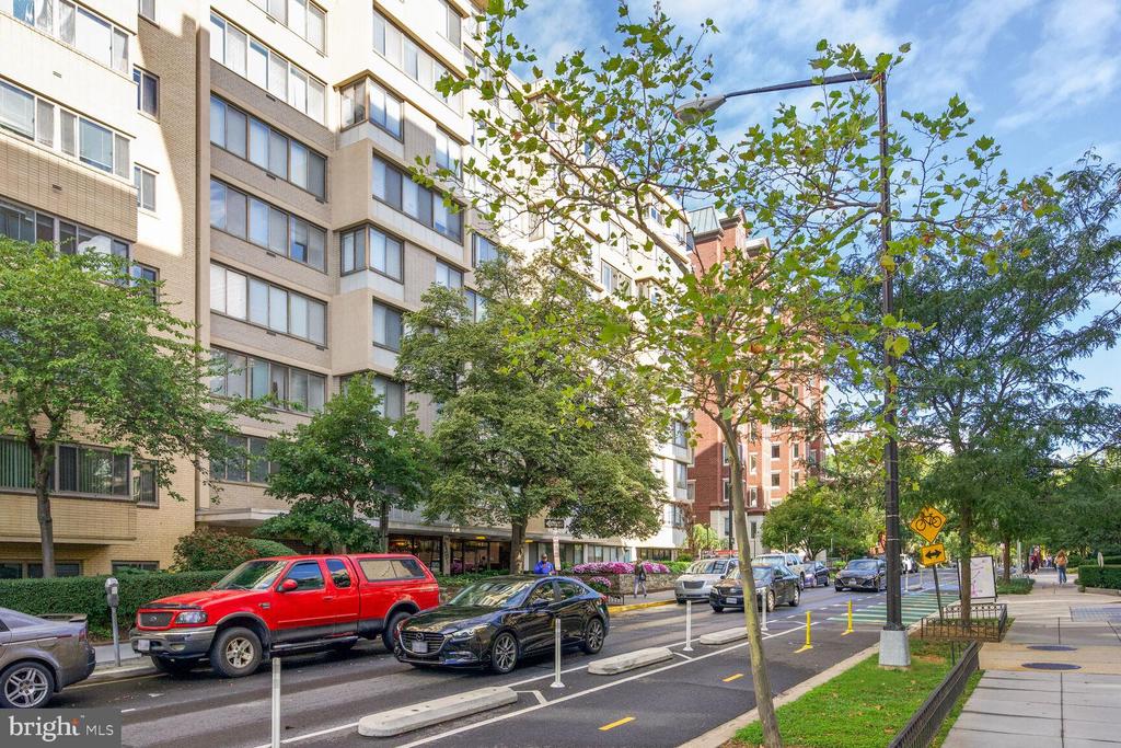 522 21ST STREET NW 912